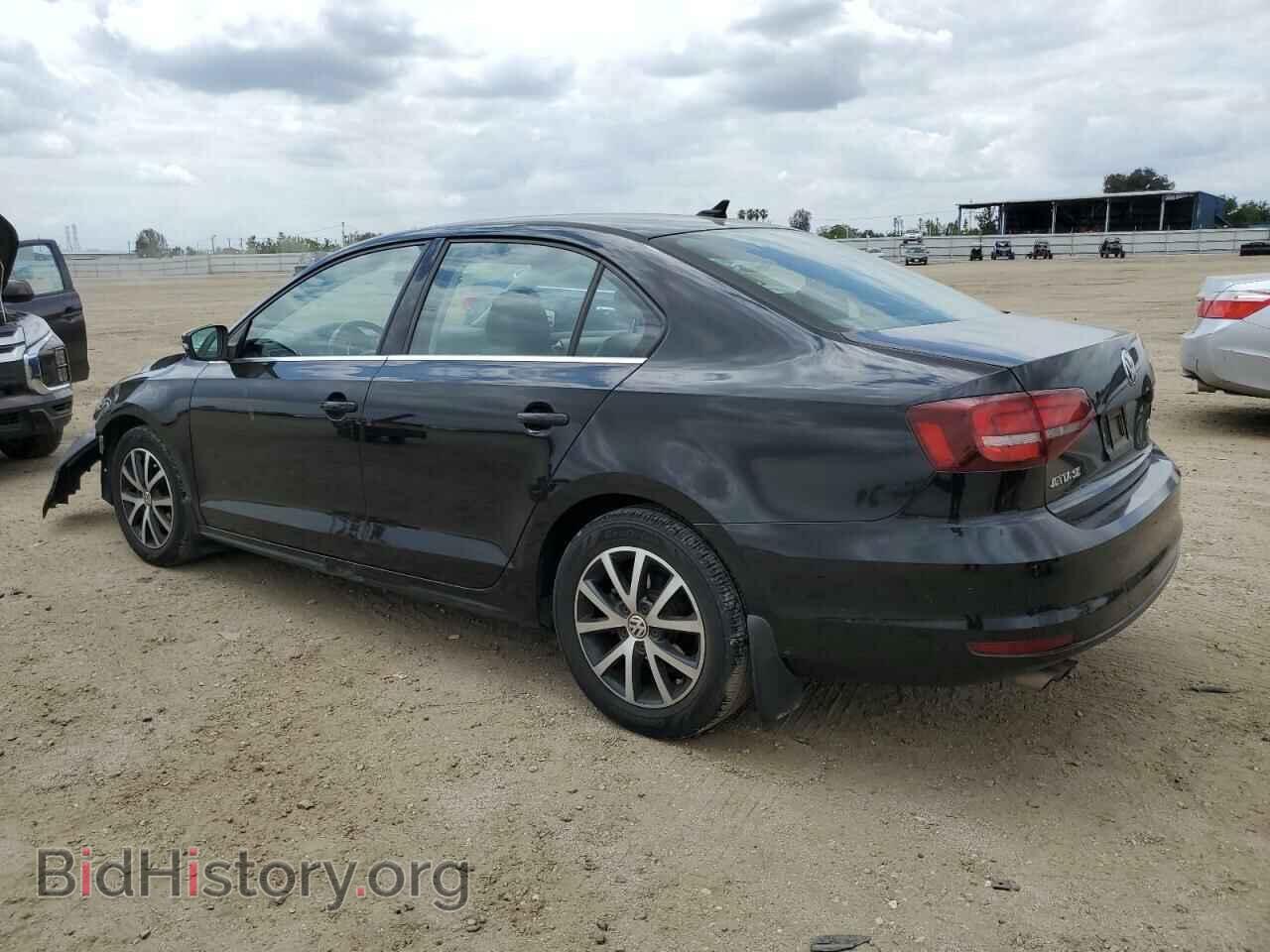 2017 VOLKSWAGEN JETTA - VIN: 3VWDB7AJ2HM335603 - Фото 2
