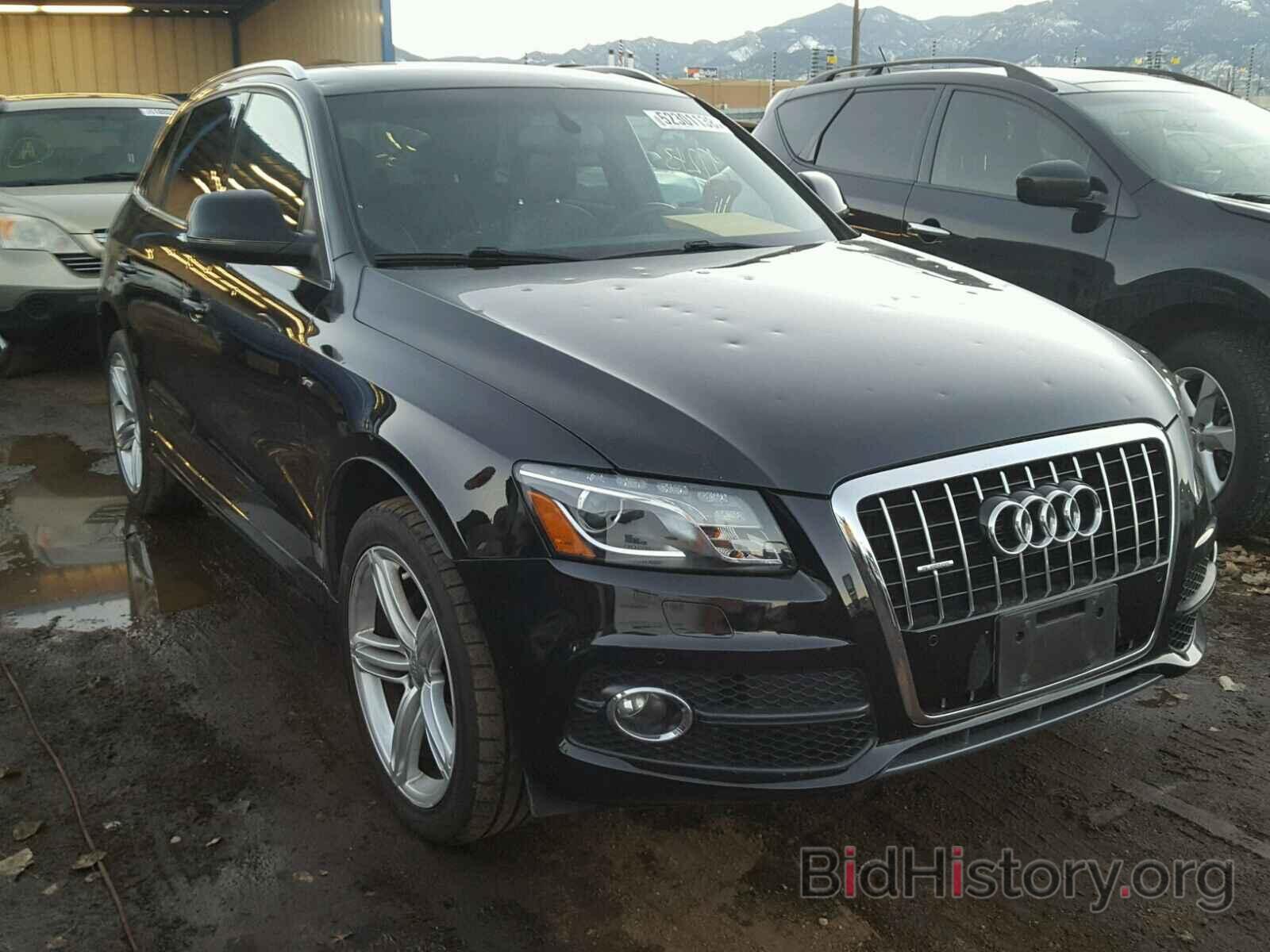 Фотография WA1DKAFP2CA137763 - AUDI Q5 2012