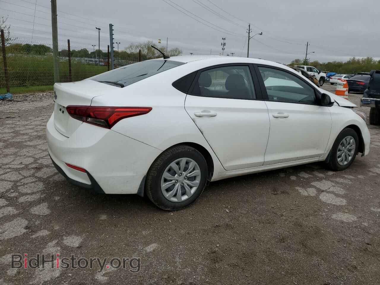 2019 HYUNDAI ACCENT - VIN: 3KPC24A3XKE052009 - Фото 3