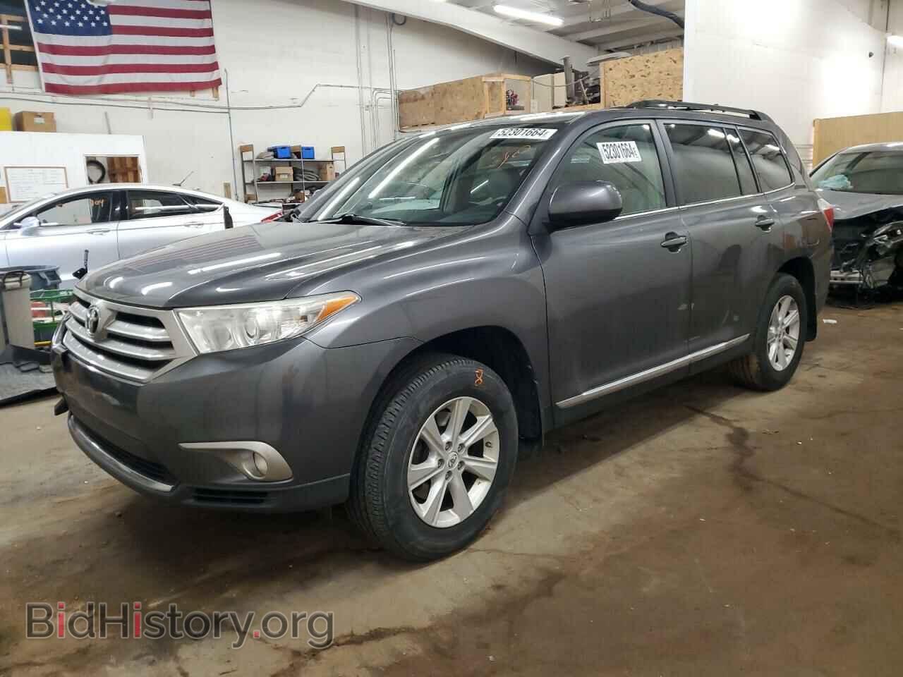 Фотография 5TDBK3EH2CS104638 - TOYOTA HIGHLANDER 2012