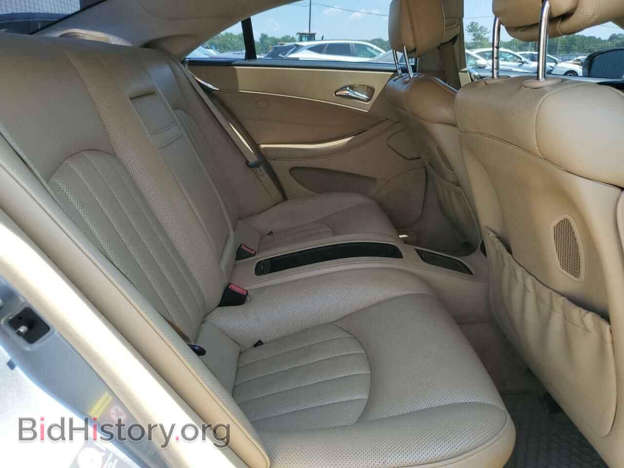 2010 MERCEDES-BENZ CLS-CLASS - VIN: WDDDJ7CB2AA164548 - Фото 6
