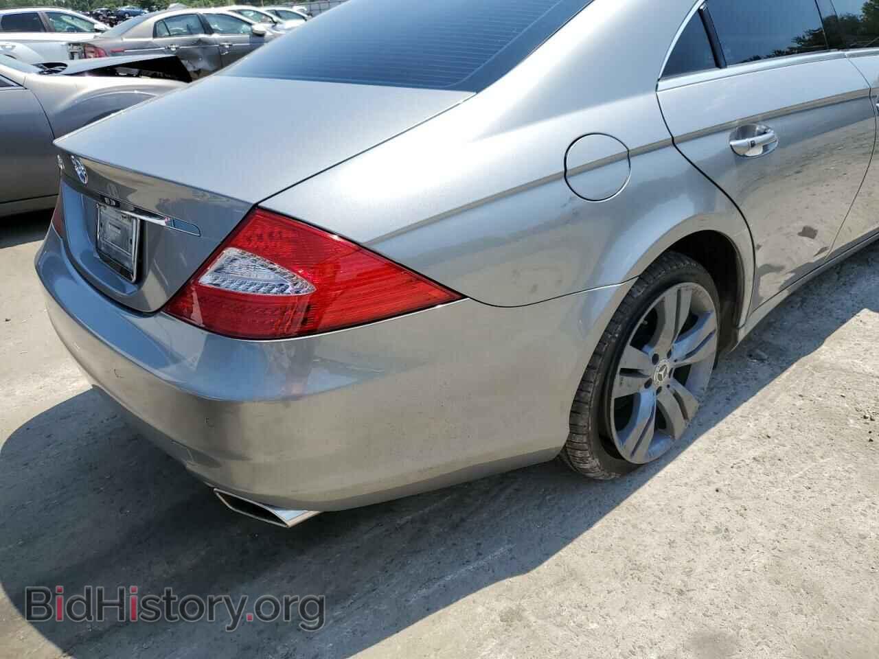 2010 MERCEDES-BENZ CLS-CLASS - VIN: WDDDJ7CB2AA164548 - Фото 9