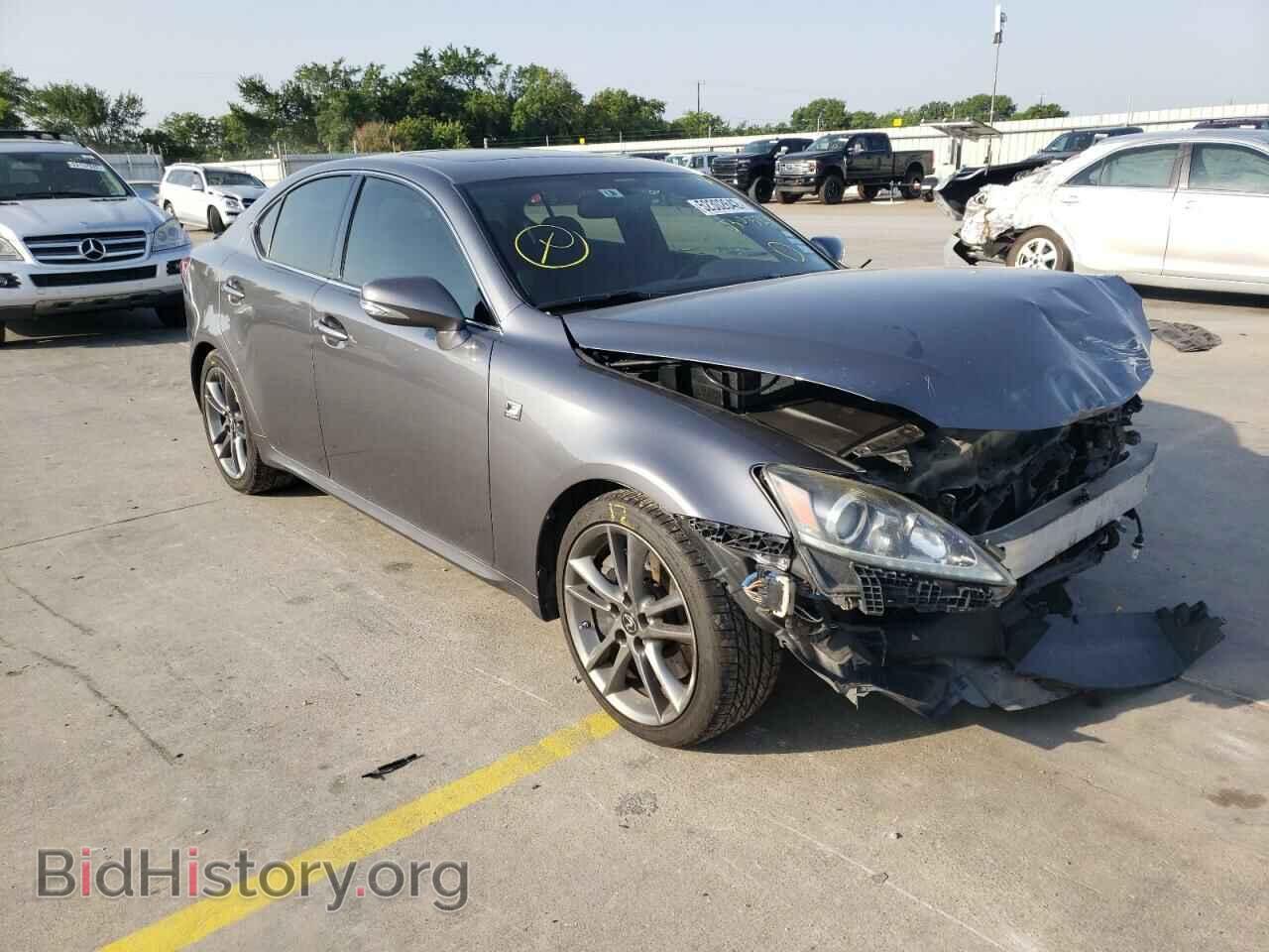 Photo JTHBE5C25C5030329 - LEXUS IS 2012