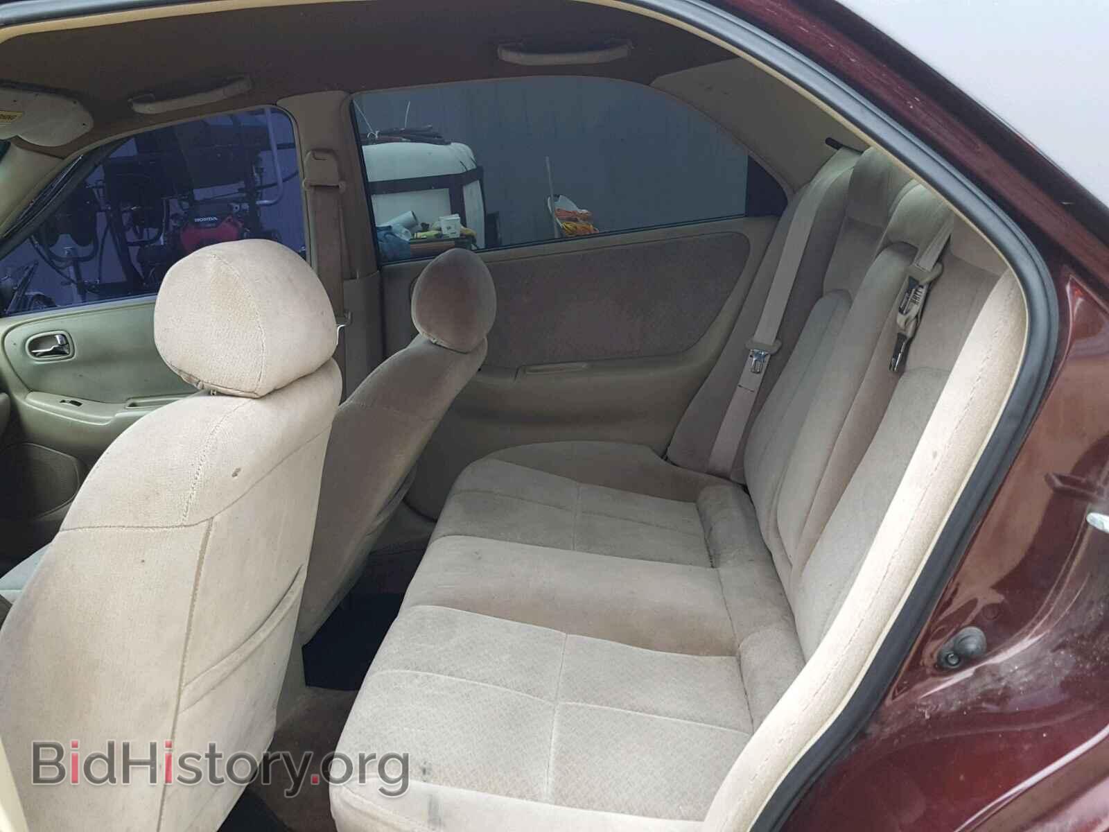 2000 MAZDA 626 - VIN: 1YVGF22D3Y5113345 - Фото 6