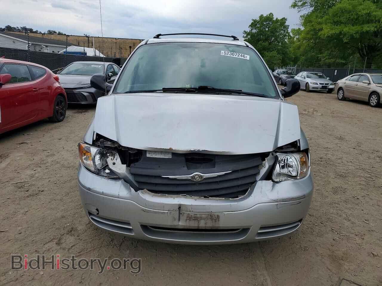 2006 CHRYSLER MINIVAN - VIN: 1A4GP45R06B669529 - Фото 5