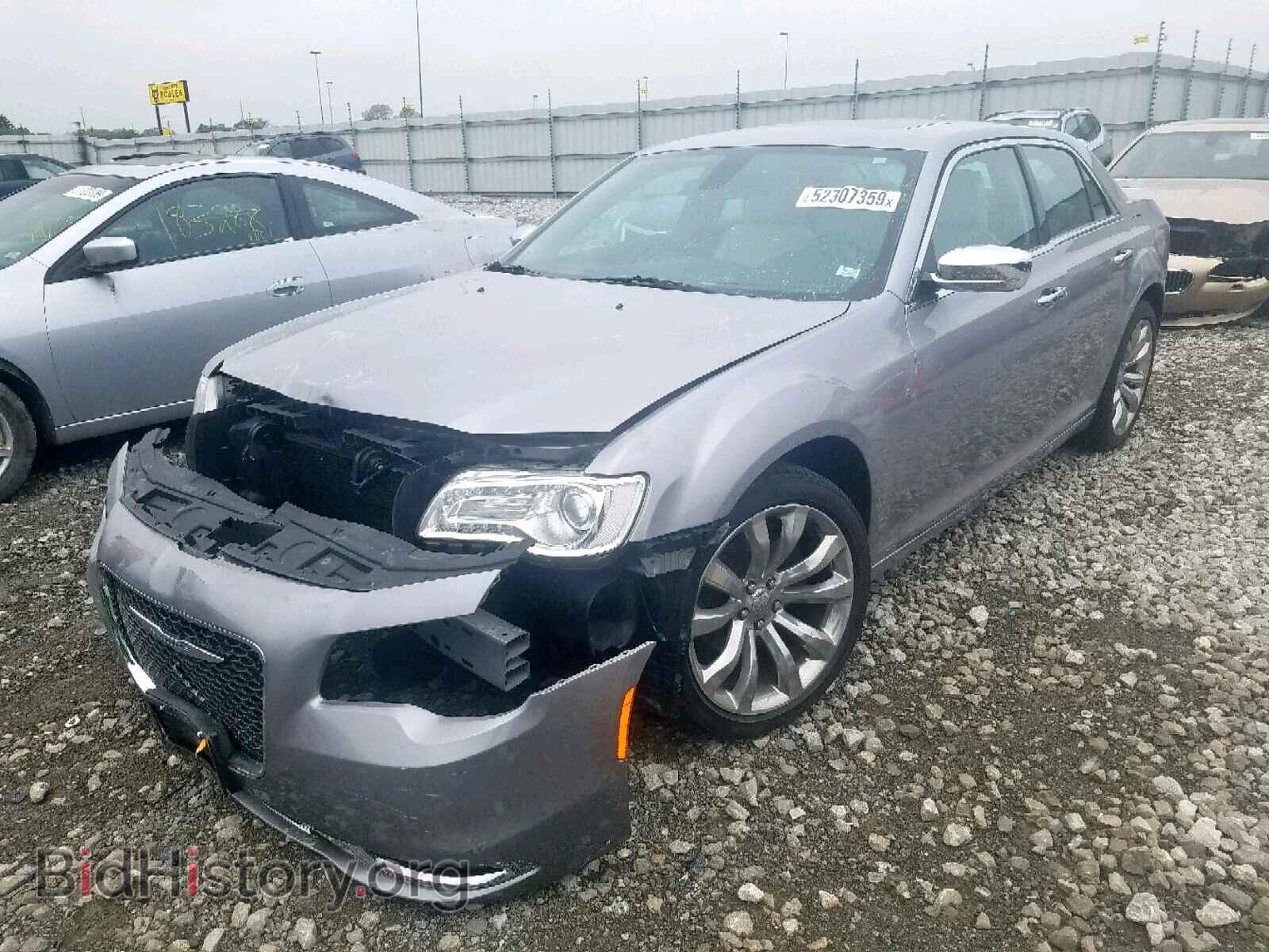 2017 CHRYSLER 300 - VIN: 2C3CCAEG8HH630862 - Фото 2