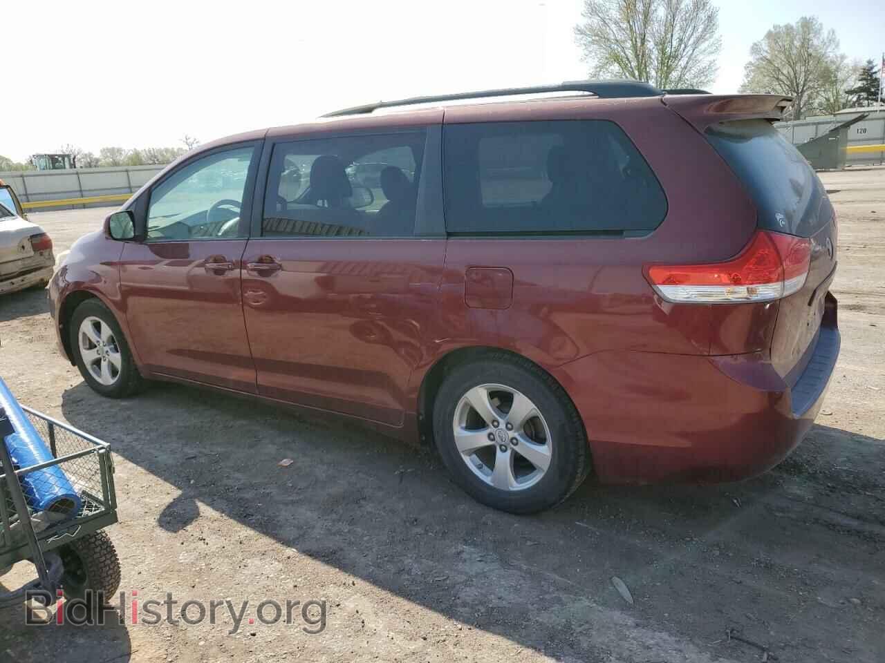 2011 TOYOTA All Models - VIN: 5TDKK3DC3BS034703 - Фото 2