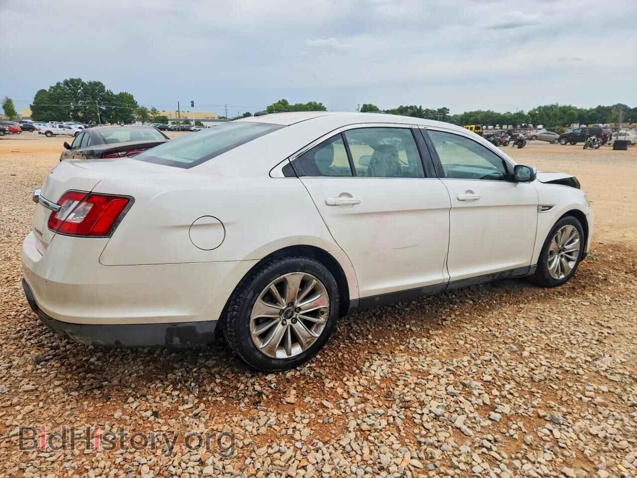 2011 FORD TAURUS - VIN: 1FAHP2FW3BG103578 - Photo 3