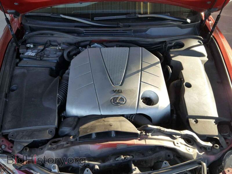 2010 Lexus IS (VIN JTHFE2C24A2505015) — photo 7 of 10