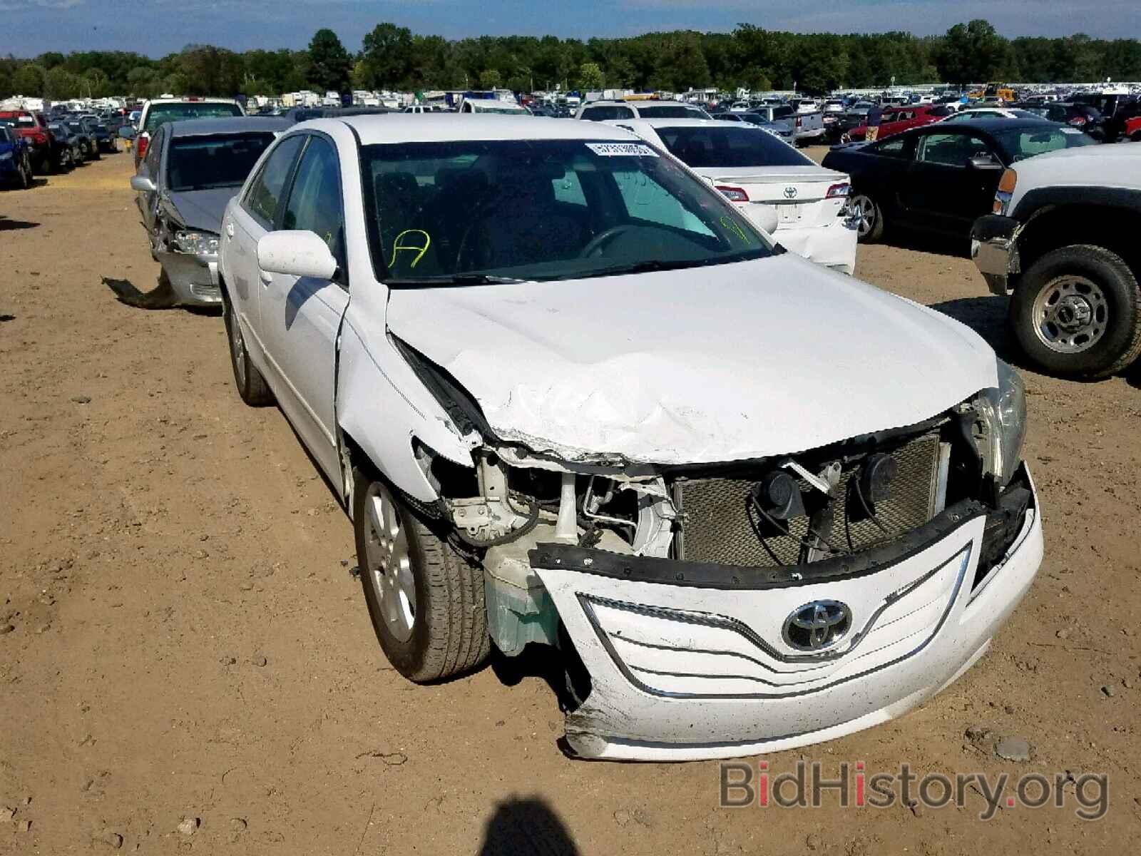 Photo 4T4BF3EKXBR140749 - TOYOTA CAMRY BASE 2011