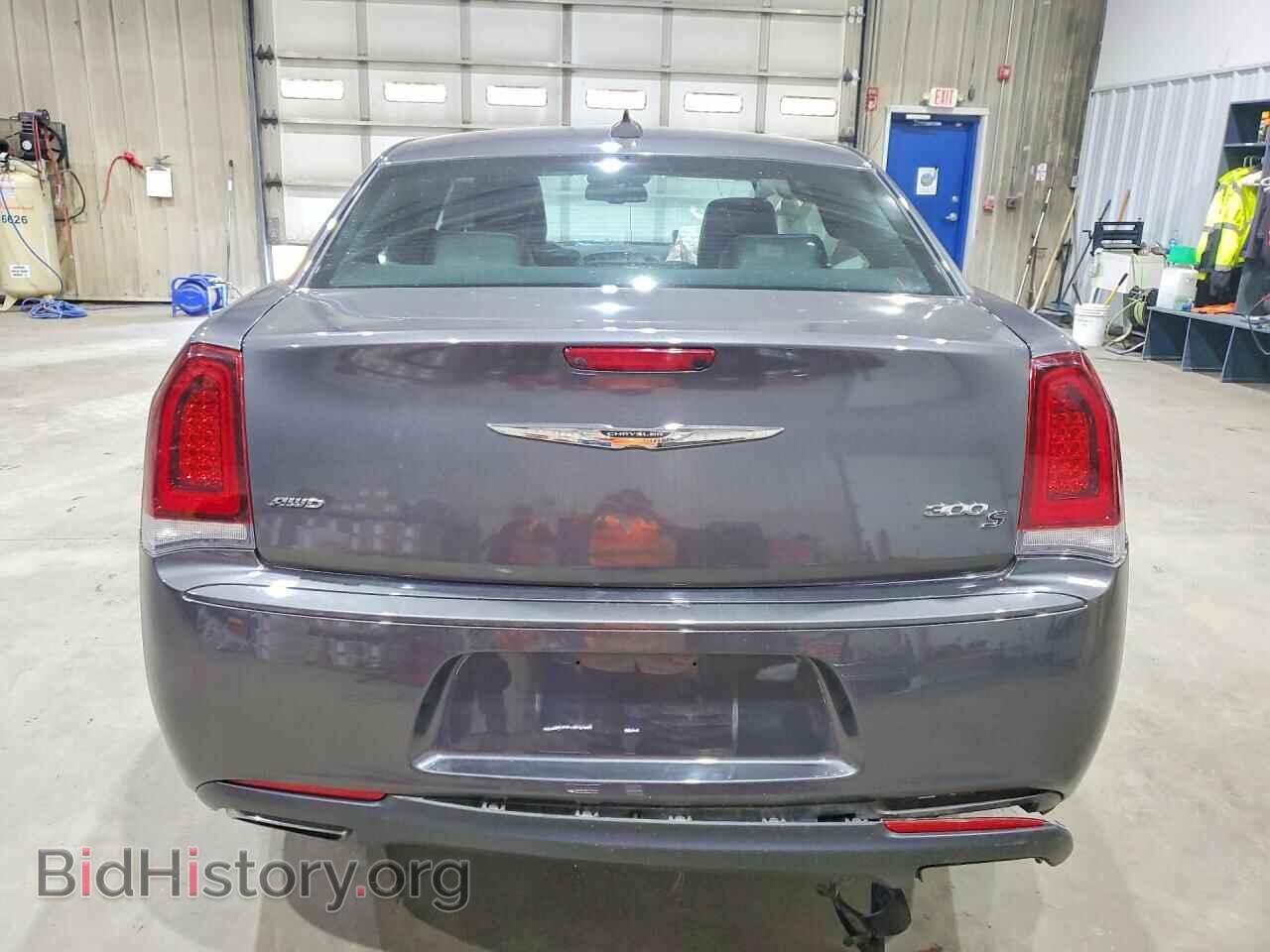 2017 CHRYSLER 300 - VIN: 2C3CCAGG6HH512497 - Фото 6