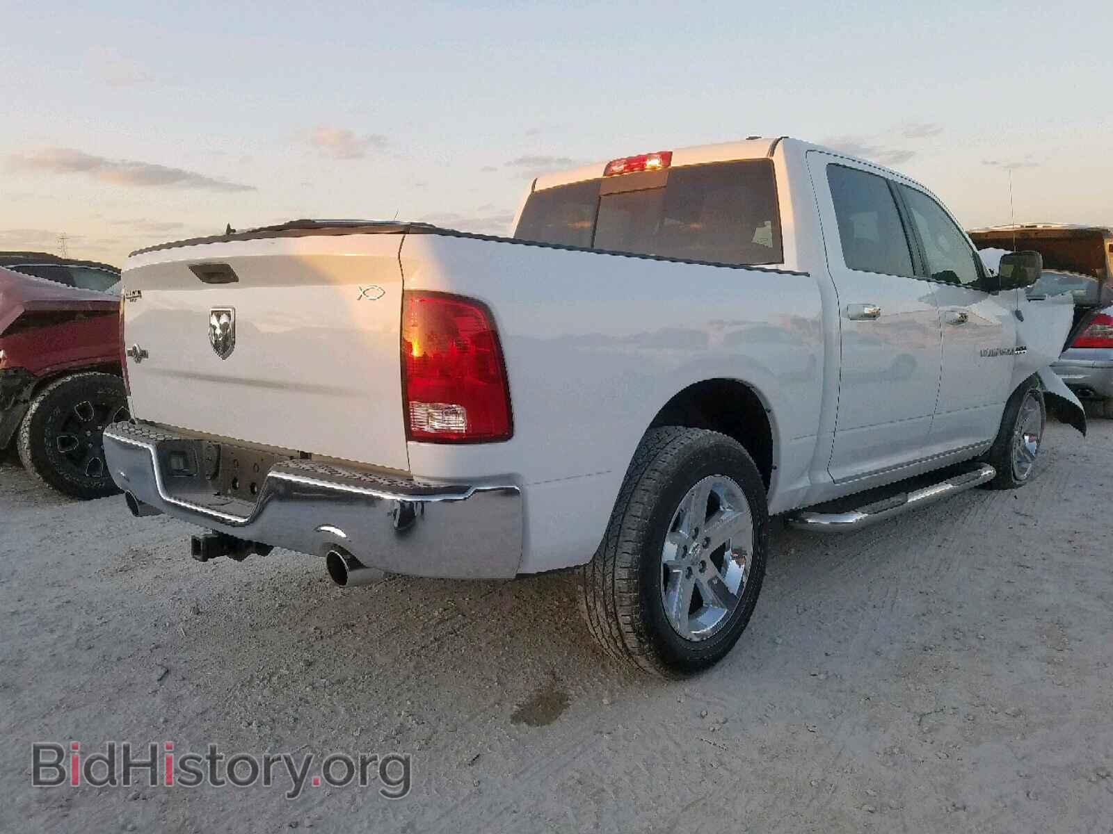 2011 DODGE RAM 1500 - VIN: 1D7RB1CT0BS507832 - Фото 4