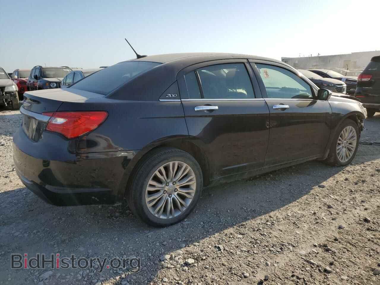 2012 CHRYSLER 200 - VIN: 1C3CCBCG3CN305741 - Фото 3