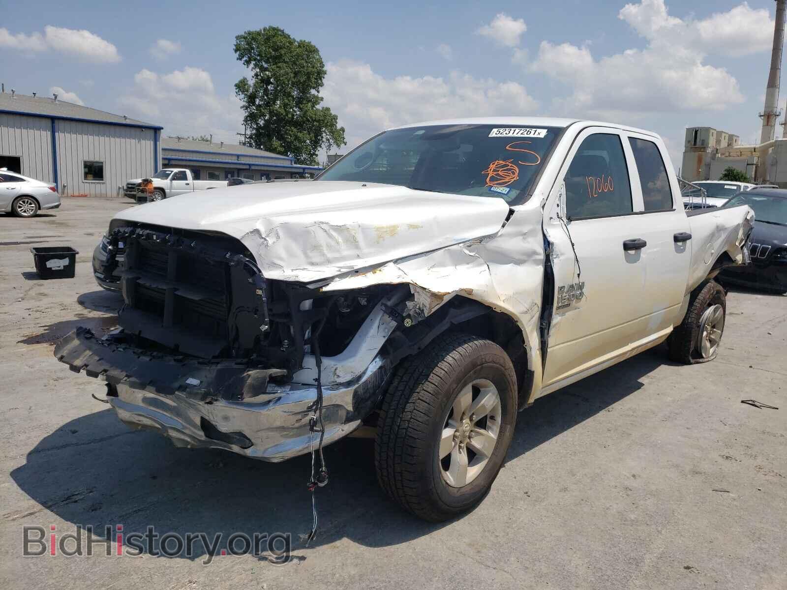 2019 RAM 1500 - VIN: 1C6RR6FG2KS613661 - Фото 2