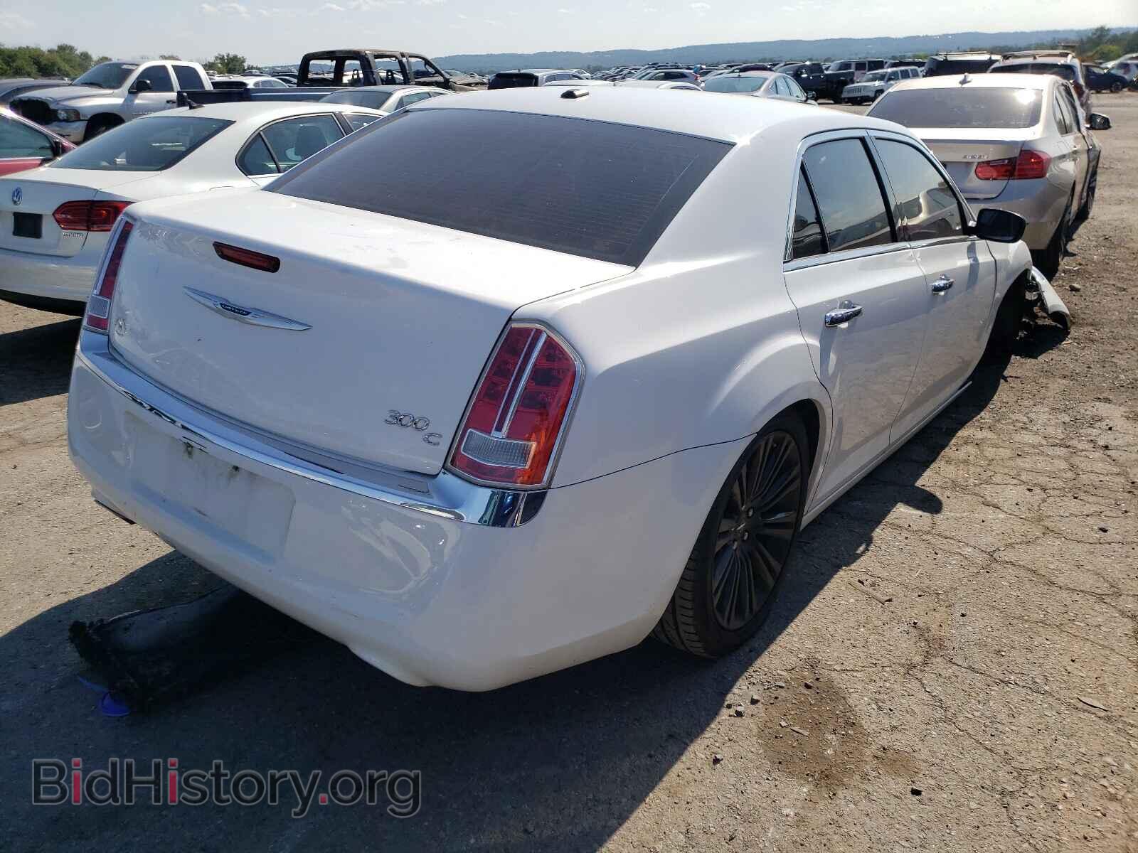 2012 CHRYSLER 300 - VIN: 2C3CCAET2CH206213 - Photo 4