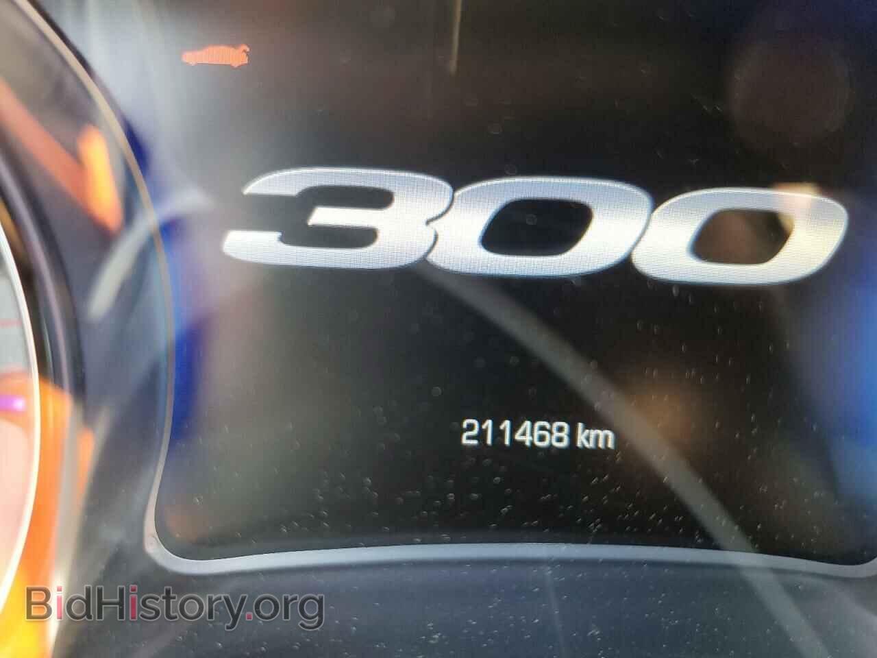 2018 CHRYSLER 300 - VIN: 2C3CCAKG3JH151727 - Фото 9