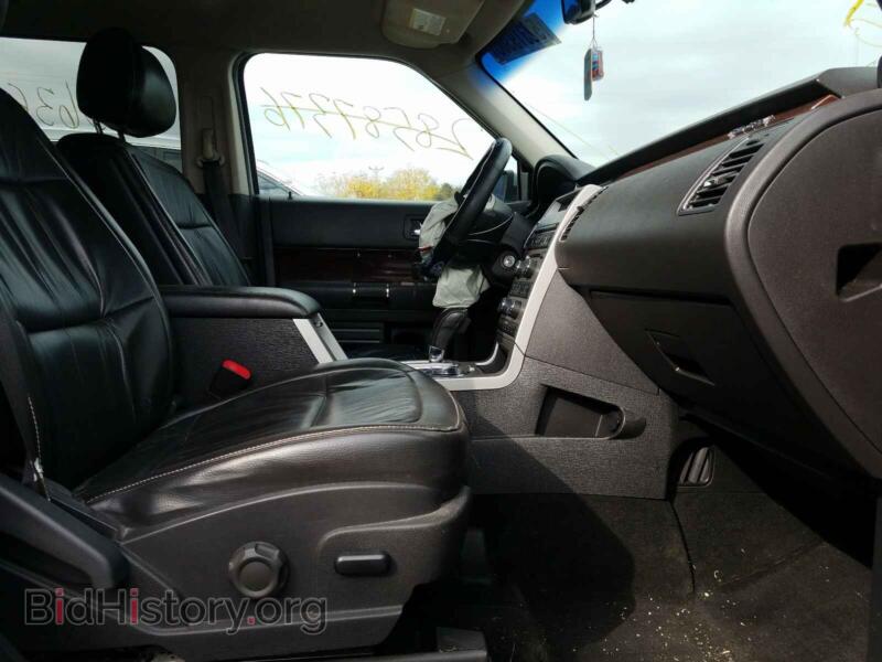 2011 Ford FLEX (VIN 2FMGK5CC1BBD19643) — photo 5 of 10