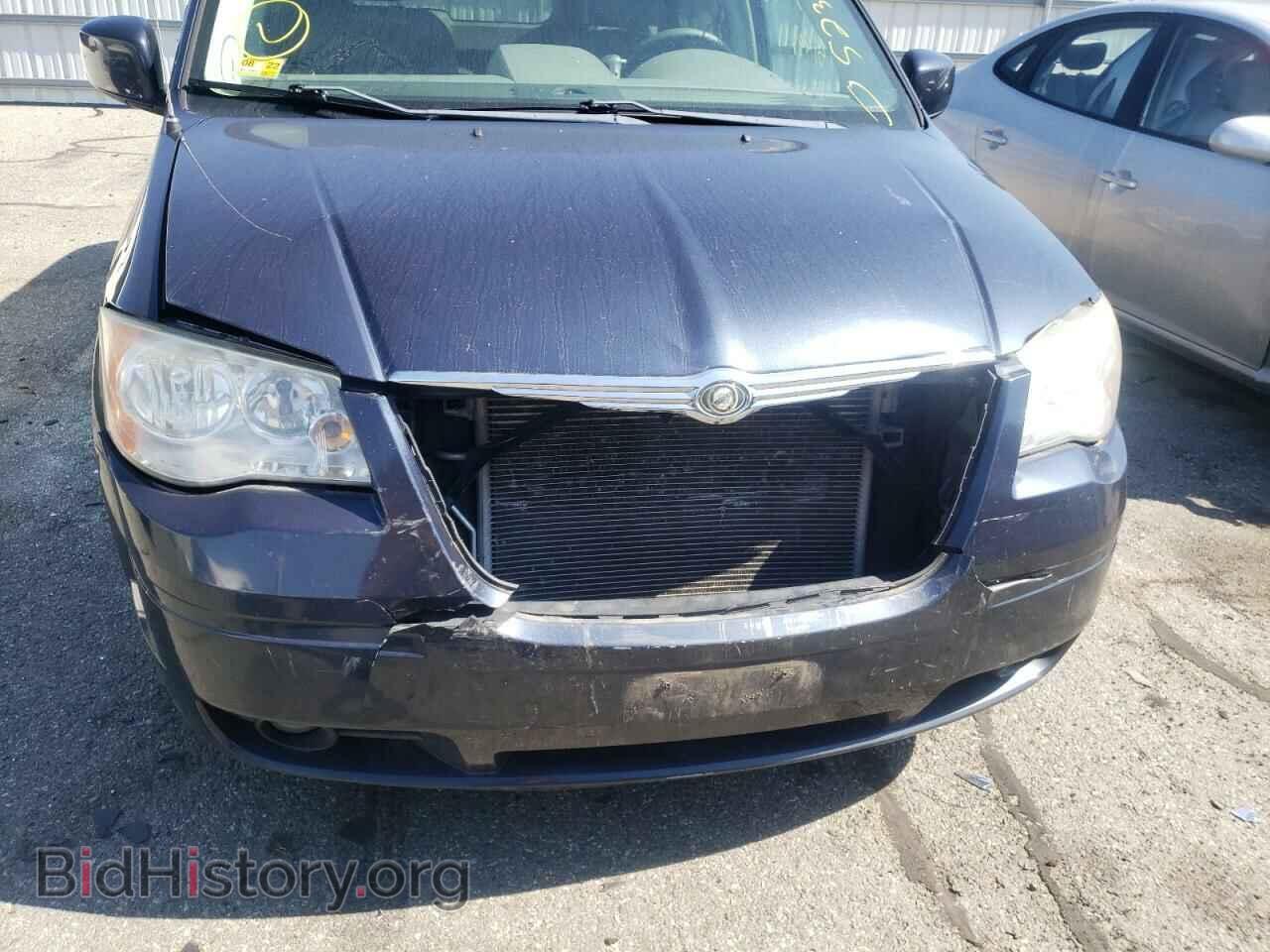 2009 CHRYSLER MINIVAN - VIN: 2A8HR54169R555930 - Фото 9