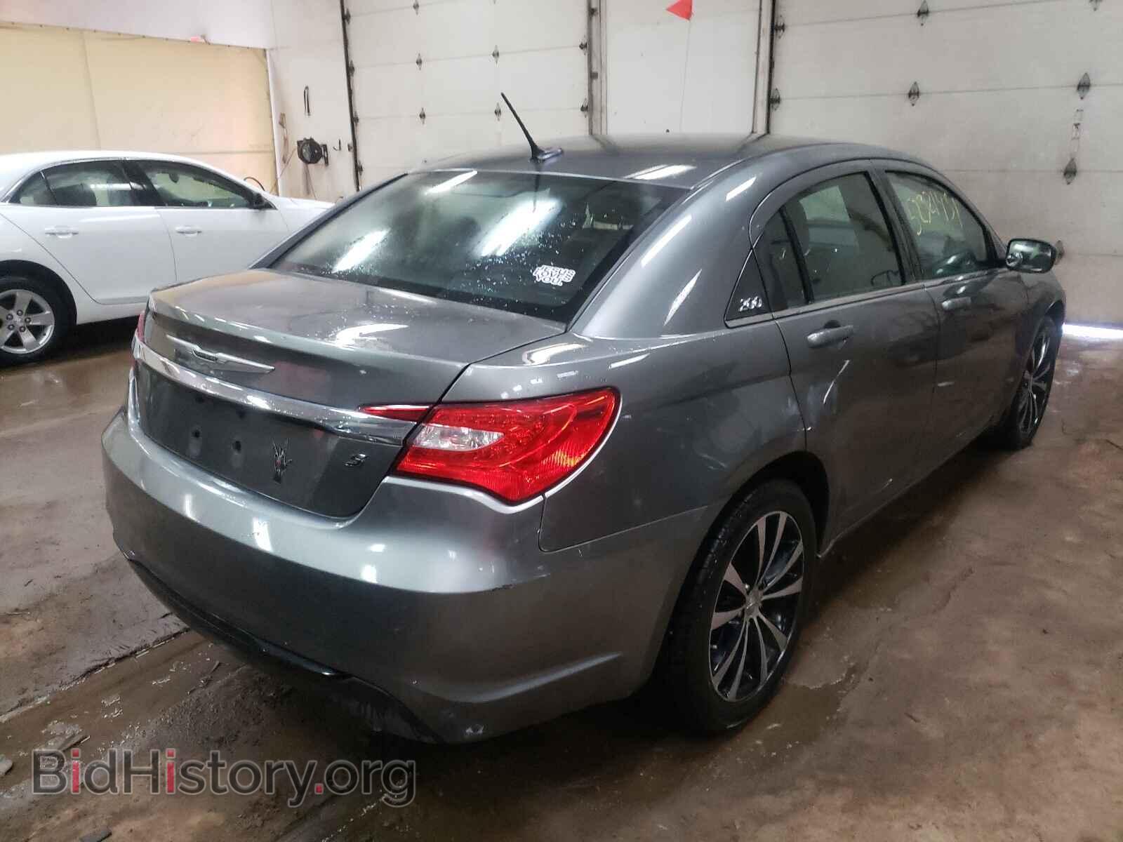 2013 CHRYSLER 200 - VIN: 1C3CCBCG8DN605499 - Фото 4