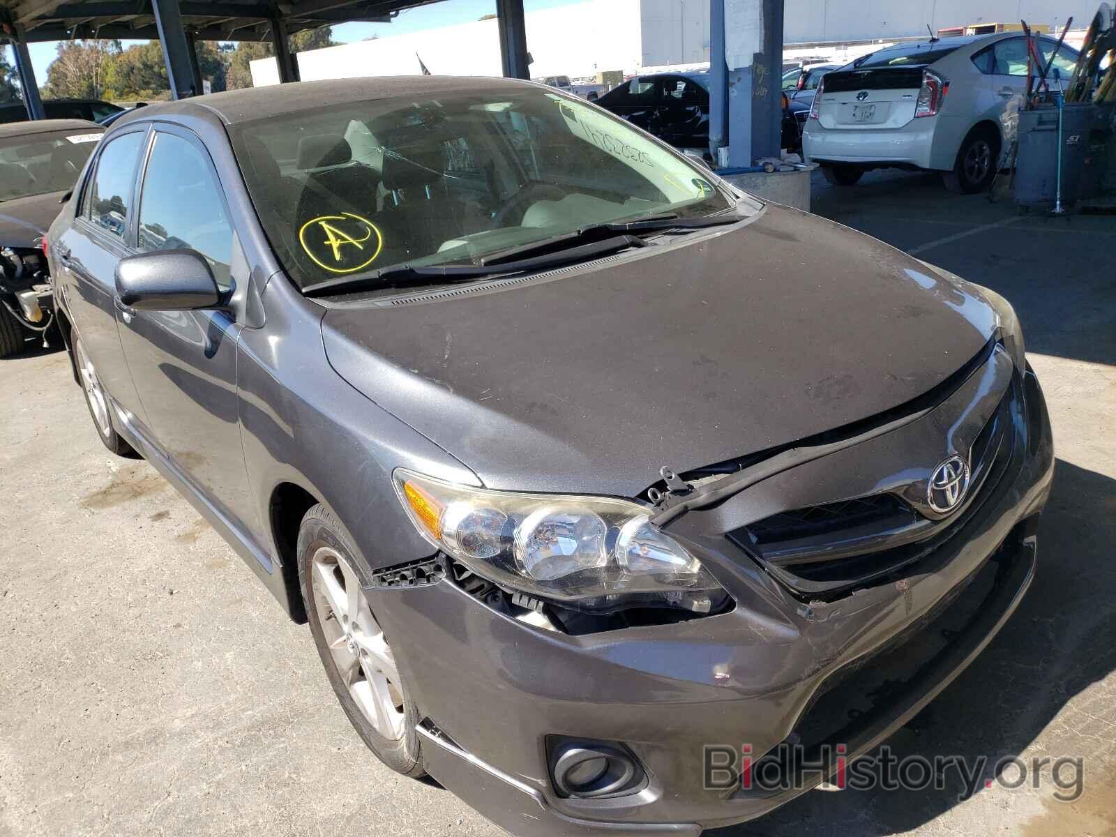 Photo 2T1BU4EE1BC670996 - TOYOTA COROLLA 2011