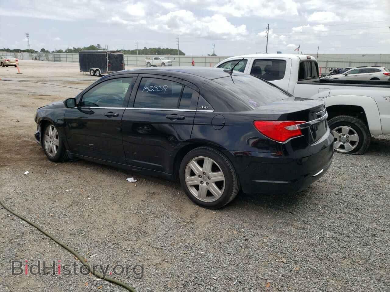 2012 CHRYSLER 200 - VIN: 1C3CCBAB7CN105761 - Фото 2