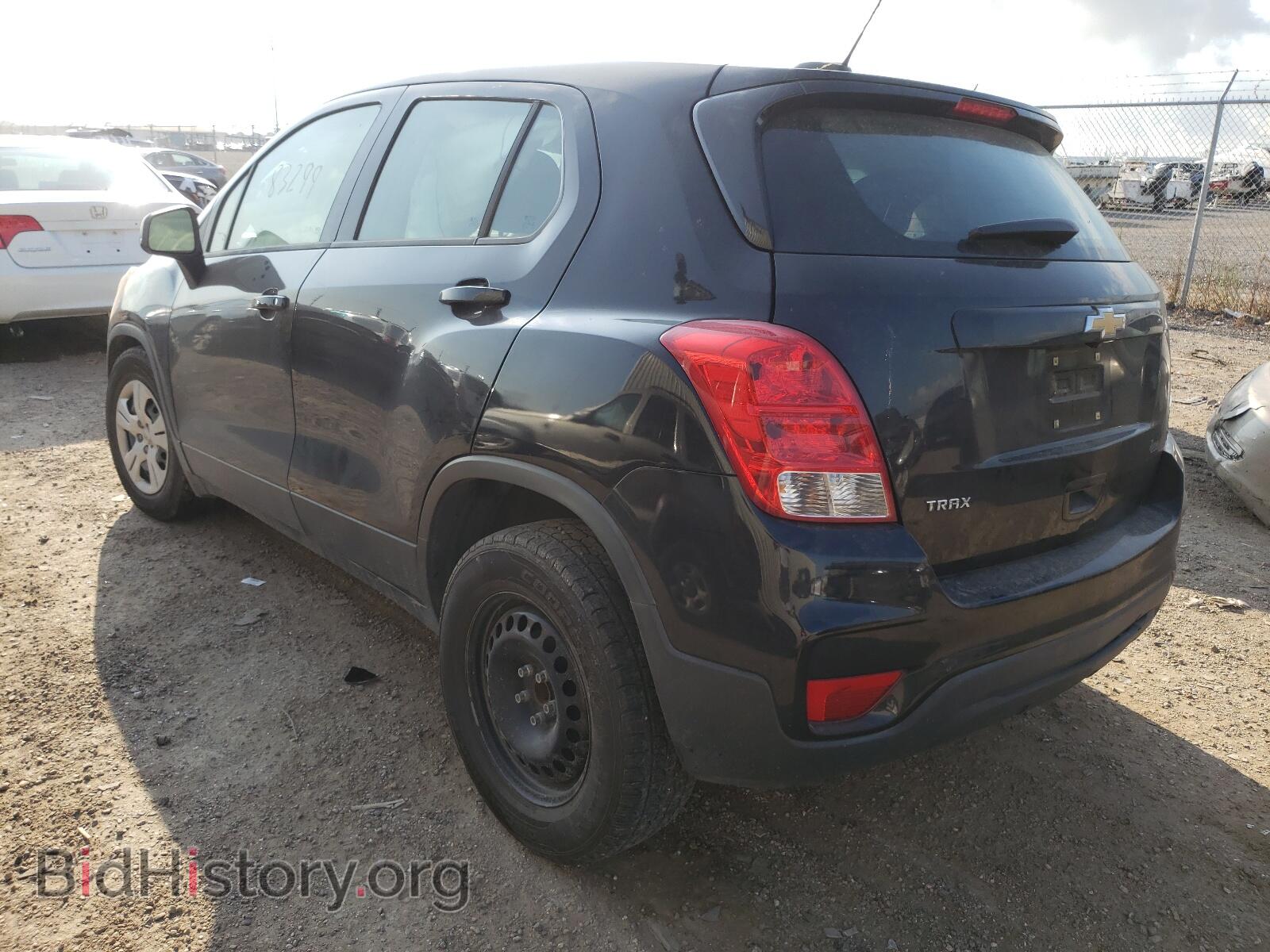 2017 CHEVROLET TRAX - VIN: 3GNCJKSB3HL171674 - Фото 3