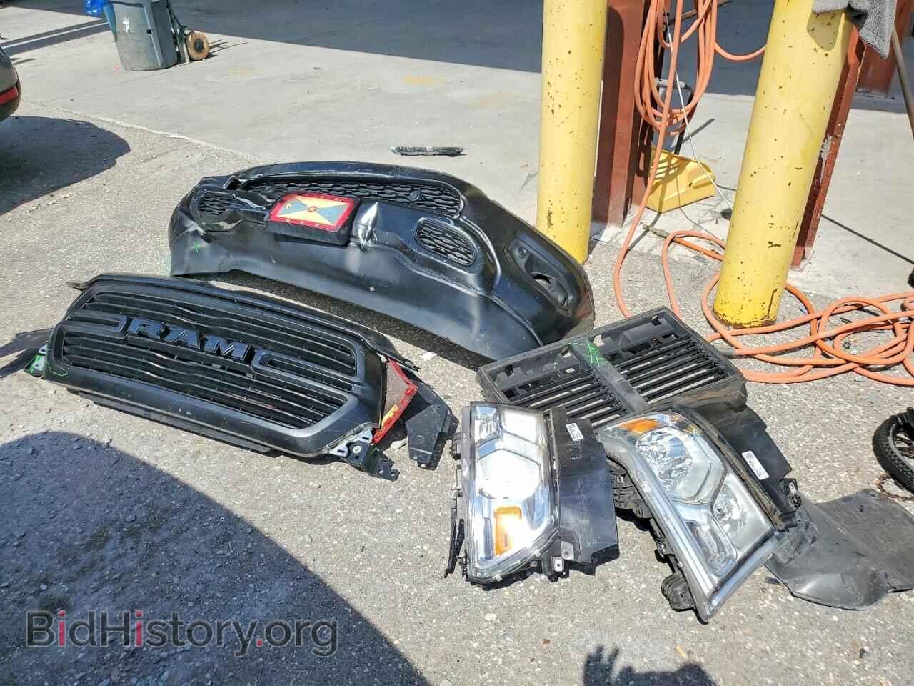 2019 RAM 1500 - VIN: 1C6SRFFT1KN842216 - Фото 12