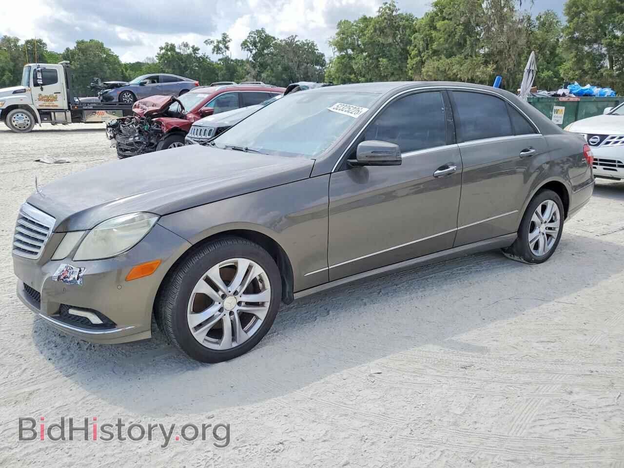 Photo WDDHF5GB5AA087269 - MERCEDES-BENZ E-CLASS 2010