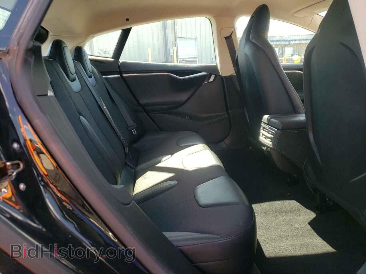 2014 TESLA MODEL S - VIN: 5YJSA1H17EFP32773 - Фото 10