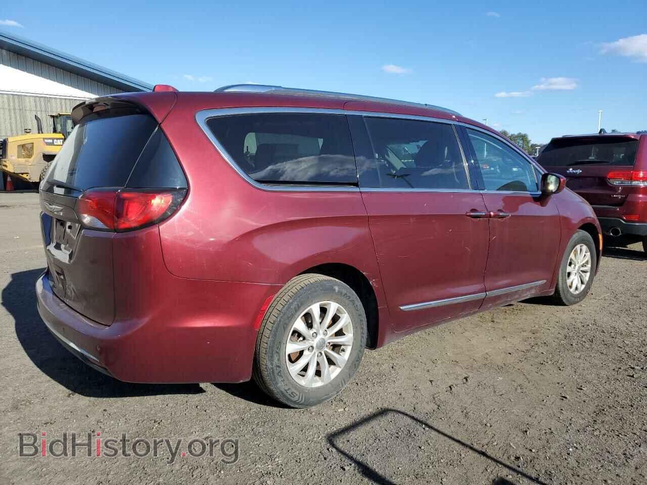 2019 CHRYSLER PACIFICA - VIN: 2C4RC1BG1KR592869 - Фото 3