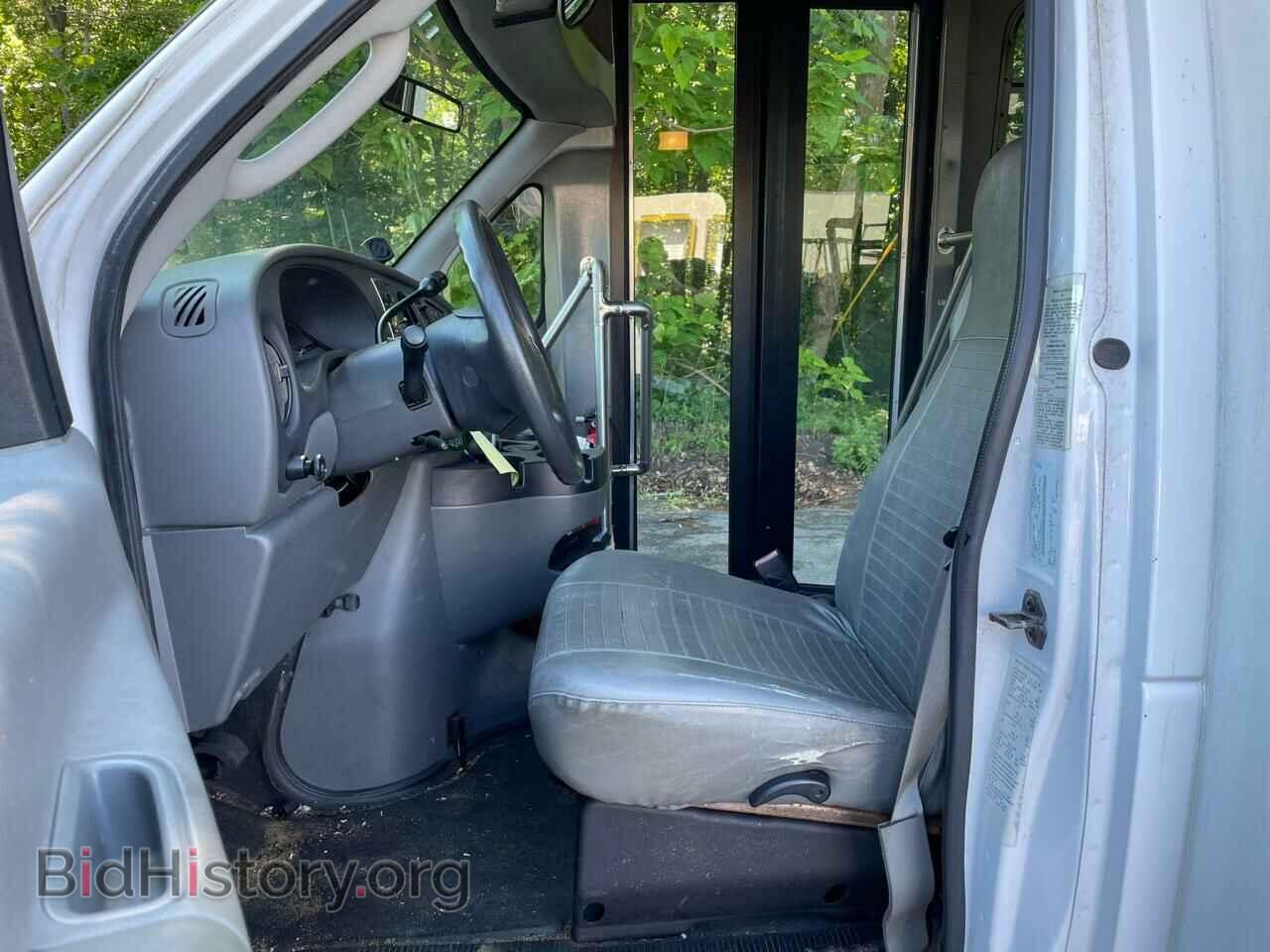 2008 FORD ECONOLINE - VIN: 1FD3E35SX8DA91966 - Photo 5