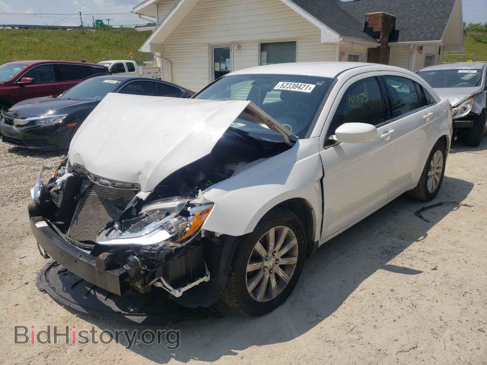 2013 CHRYSLER 200 - VIN: 1C3CCBBB9DN580361 - Фото 2