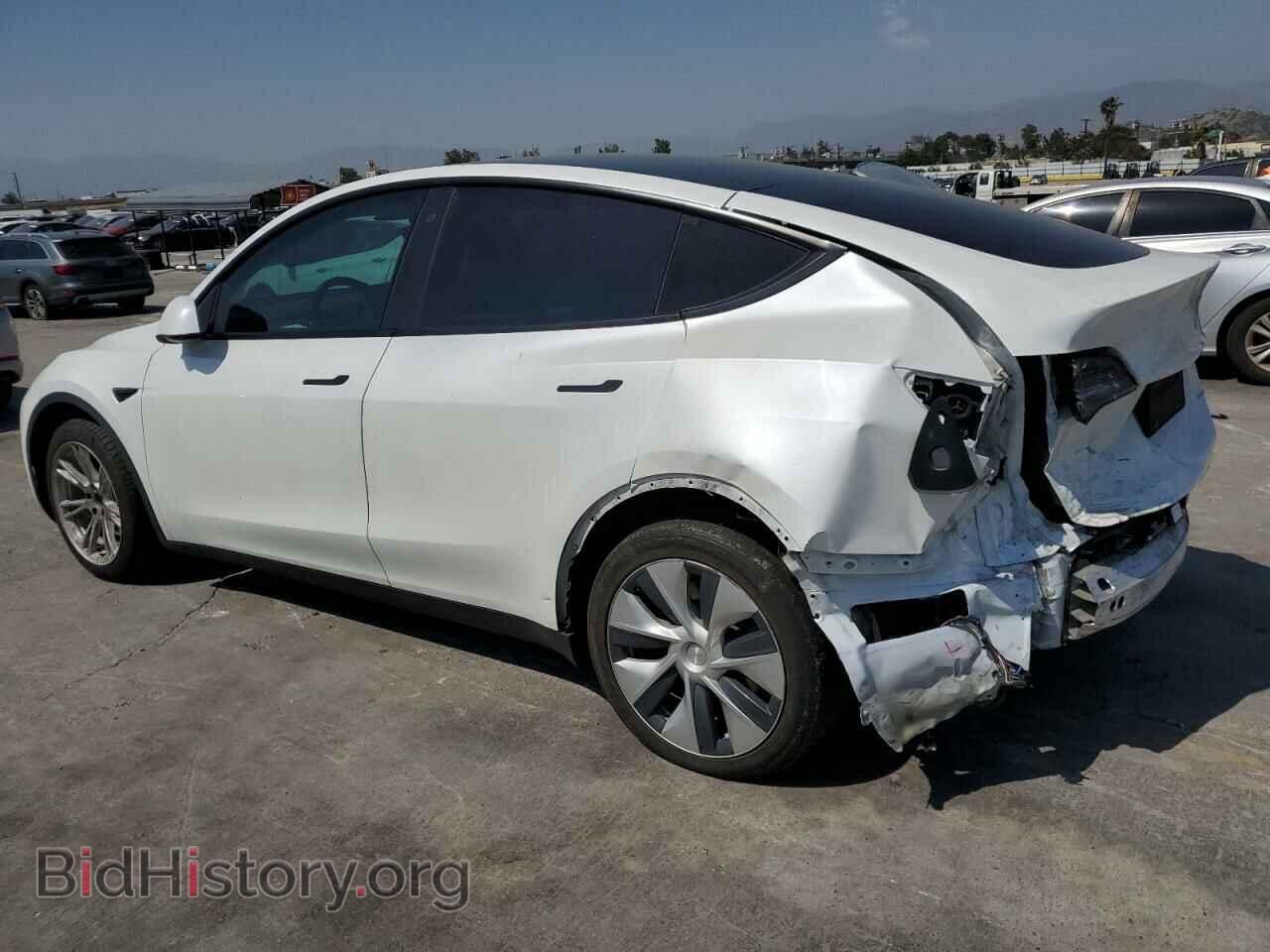 2020 TESLA MODEL Y - VIN: 5YJYGDEE5LF023810 - Фото 2