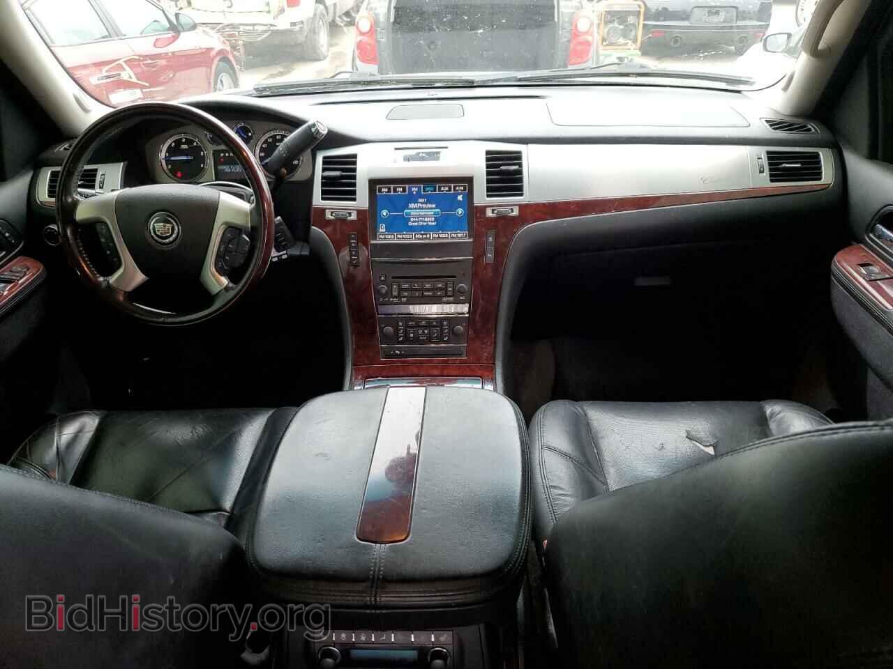 2011 CADILLAC ESCALADE - VIN: 1GYS4BEF5BR290511 - Фото 8