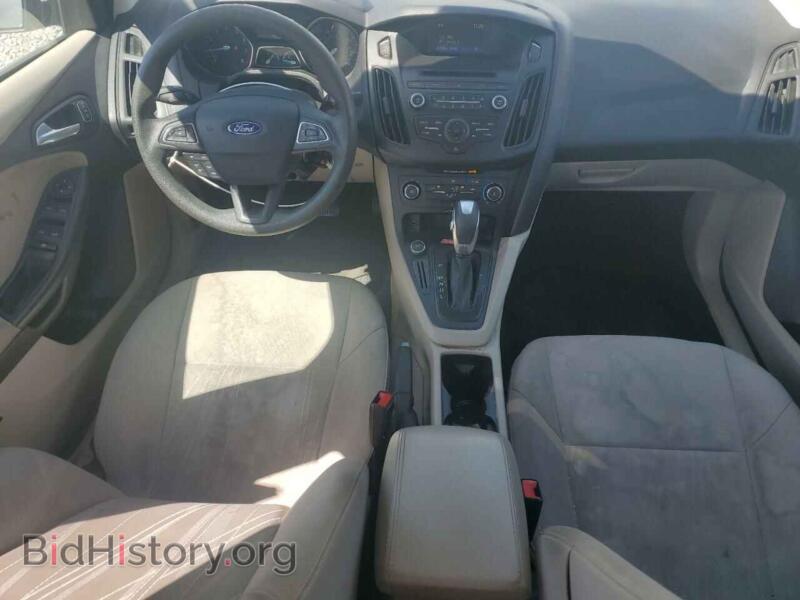 2015 Ford FOCUS (VIN 1FADP3F21FL335062) — photo 8 of 14
