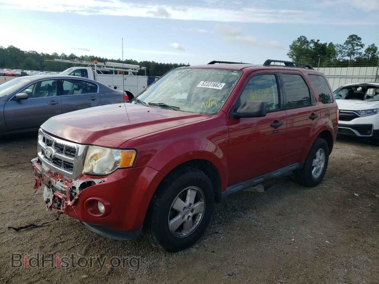 2011 FORD ESCAPE - VIN: 1FMCU0D7XBKB13708 - Фото 2