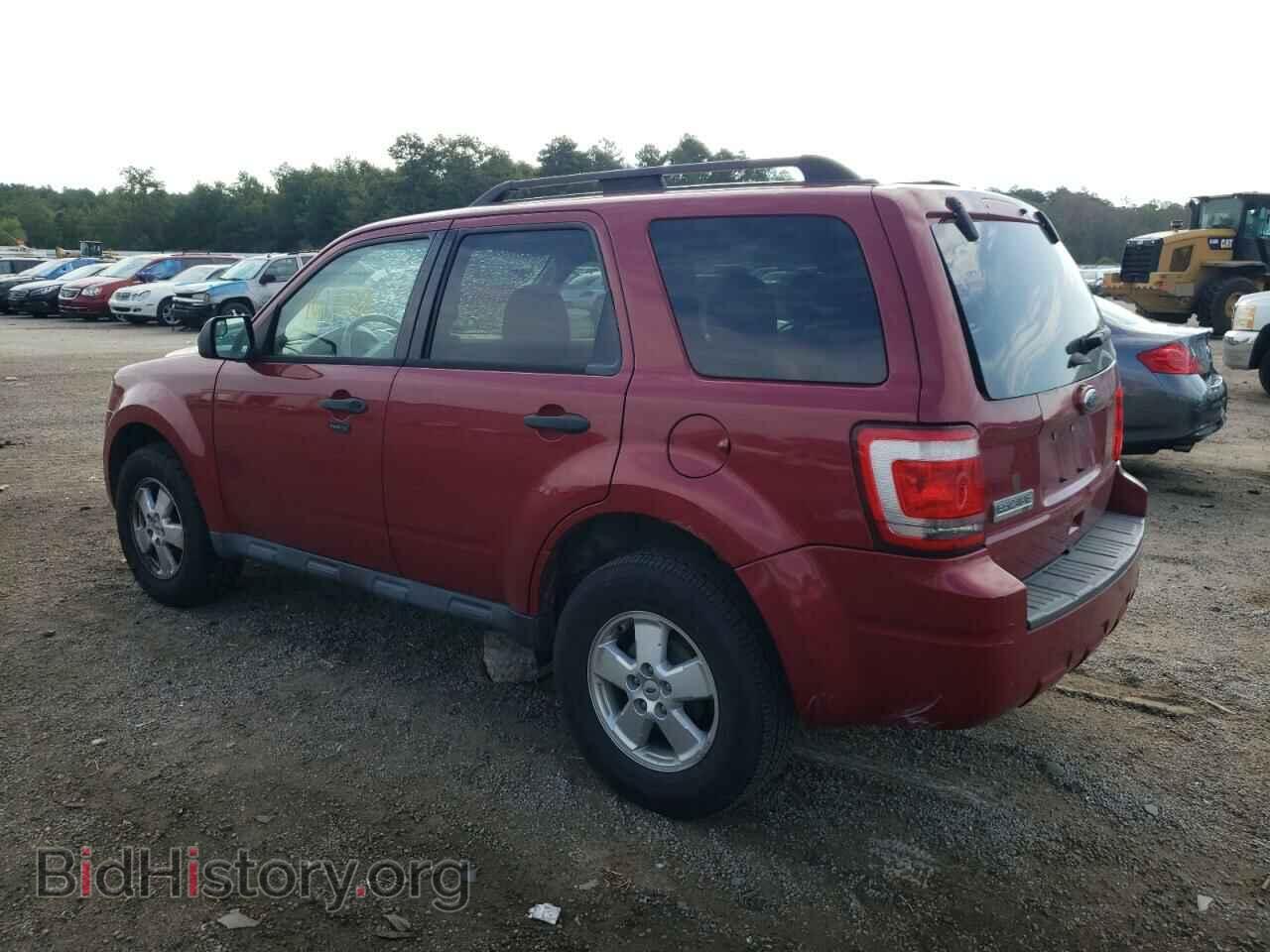 2011 FORD ESCAPE - VIN: 1FMCU0D7XBKB13708 - Фото 3