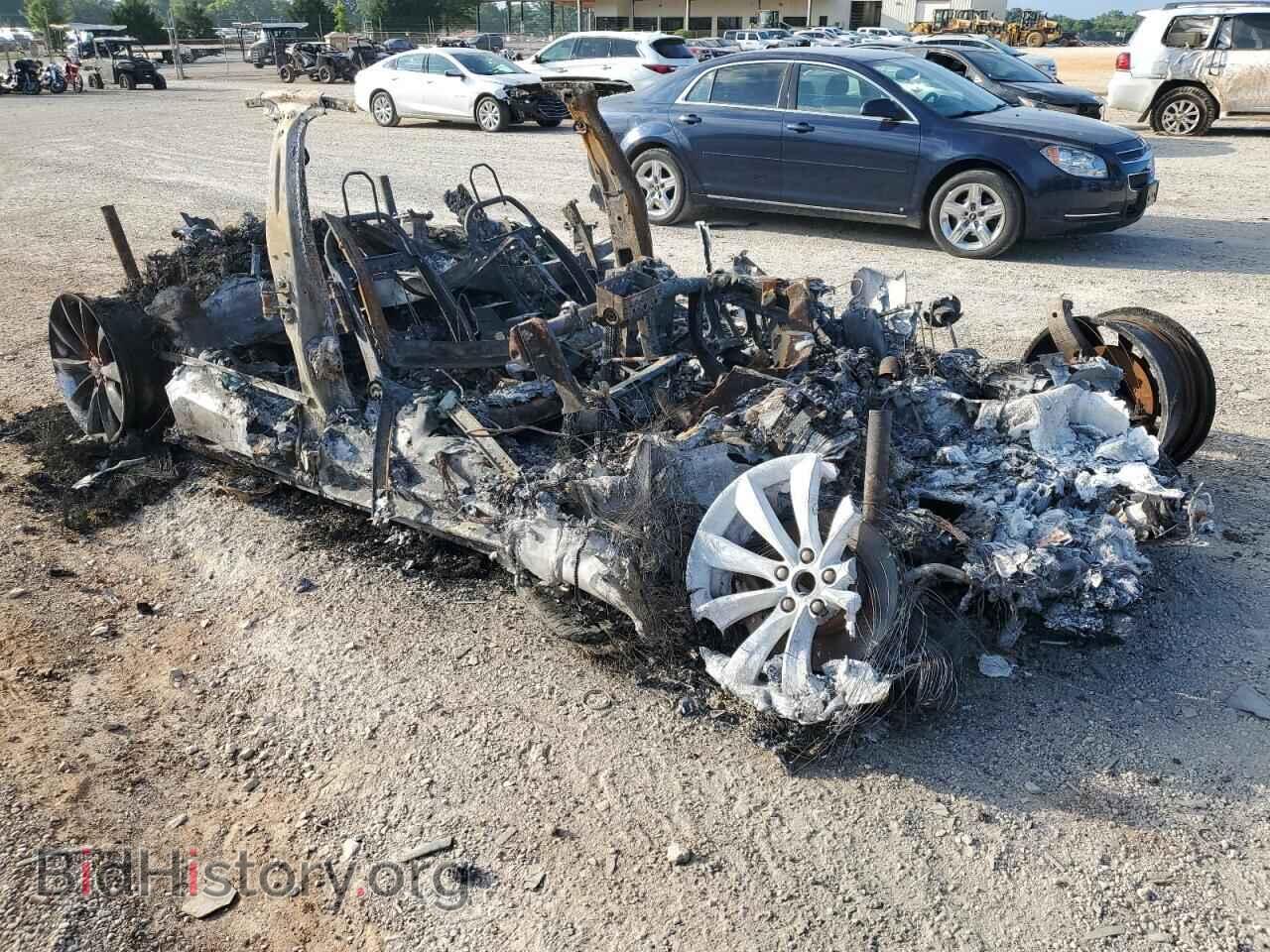 2013 TESLA MODEL S - VIN: 5YJSA1DP8DFP17708 - Photo 4
