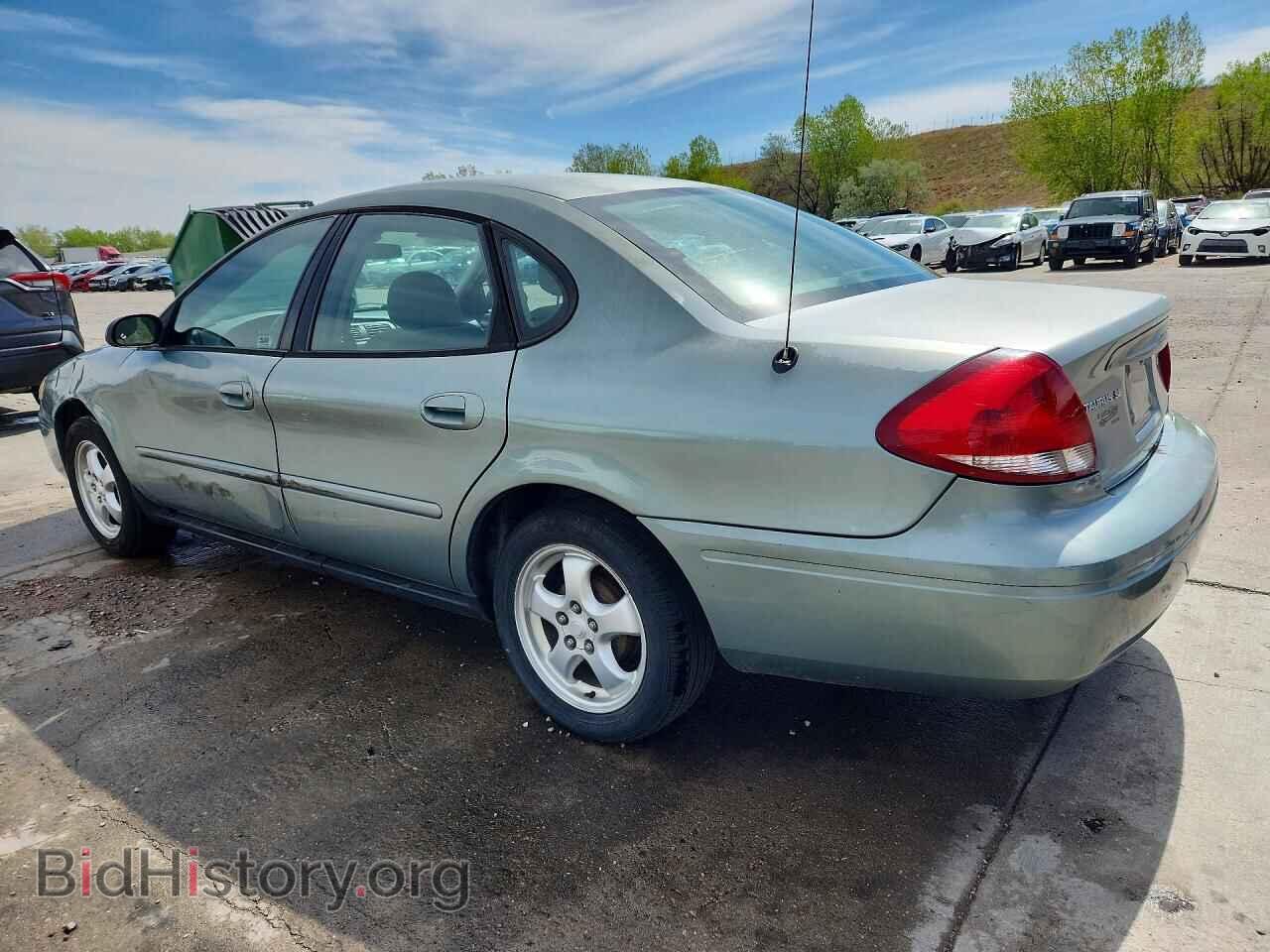 2005 FORD TAURUS - VIN: 1FAFP53285A113086 - Фото 2