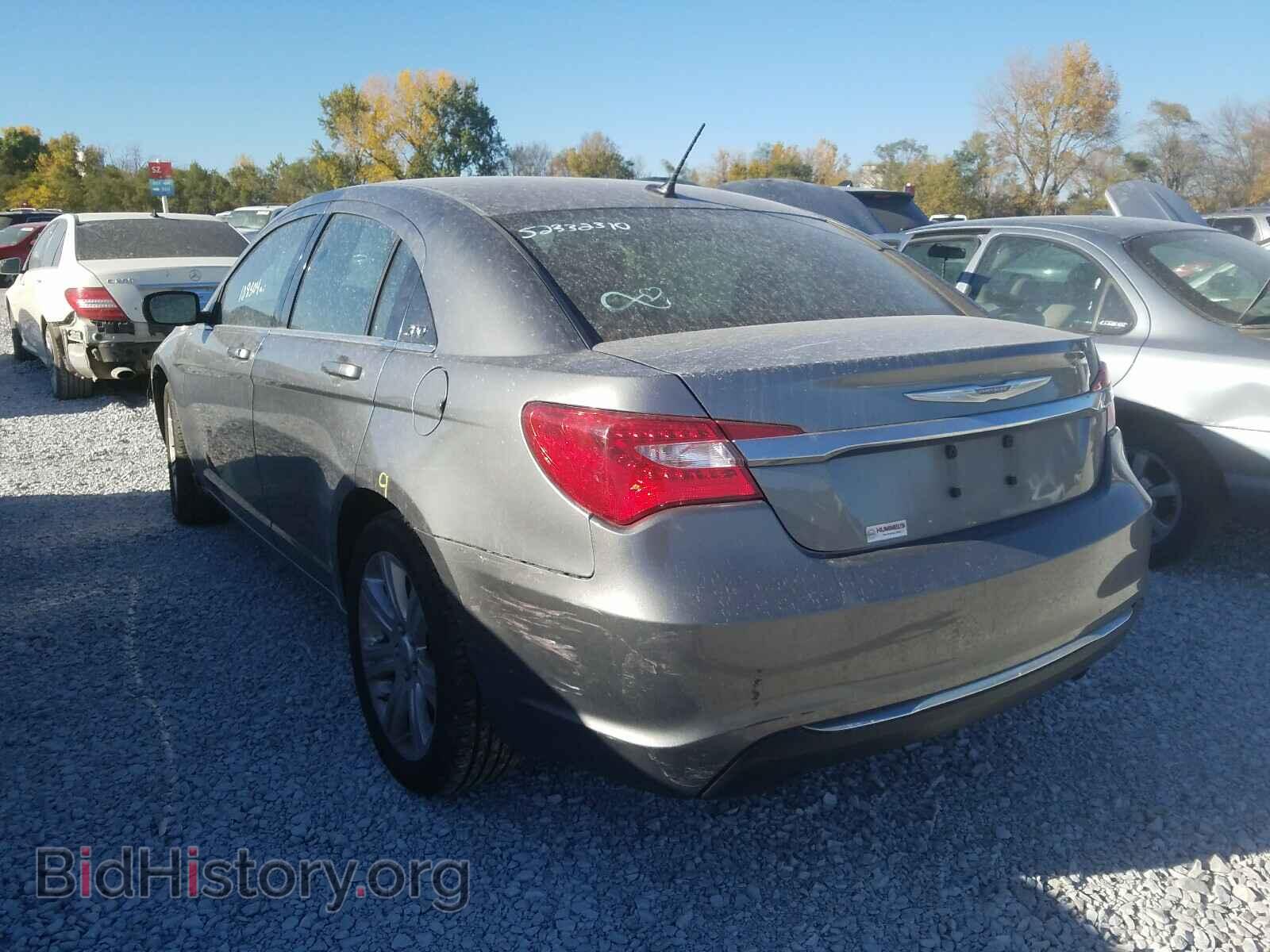 2011 CHRYSLER 200 - VIN: 1C3BC1FB8BN612231 - Photo 3