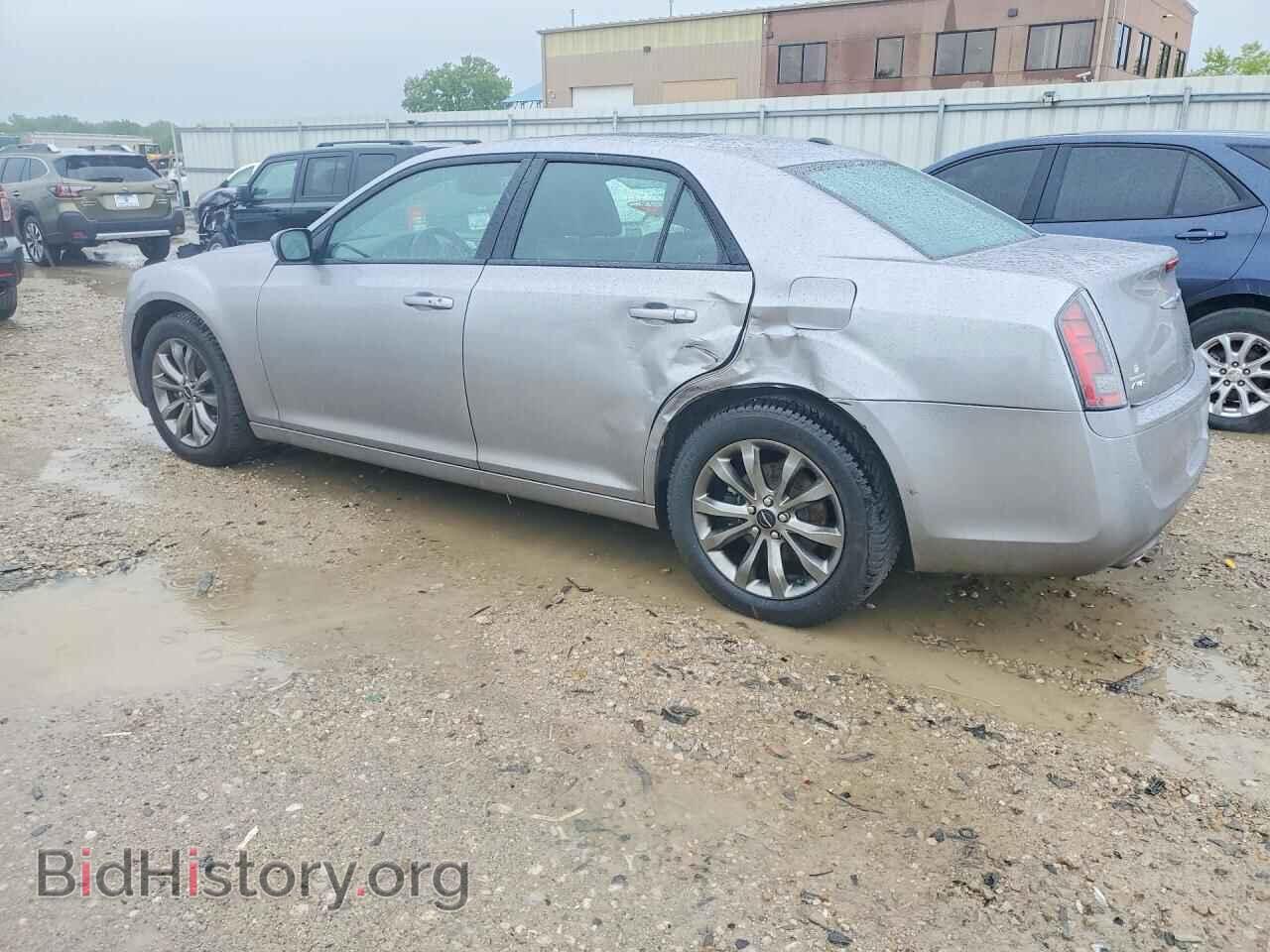 2014 CHRYSLER 300 - VIN: 2C3CCAGG0EH374466 - Photo 2