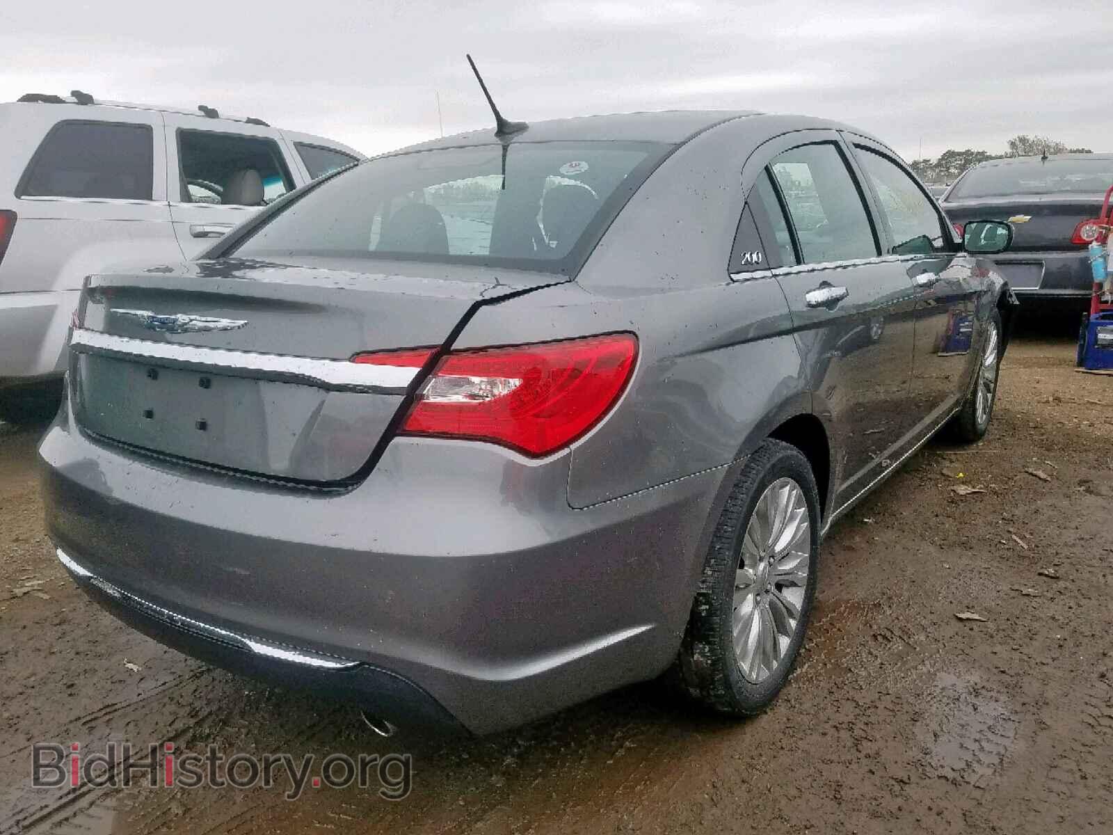 2013 CHRYSLER 200 - VIN: 1C3CCBCG7DN654953 - Photo 4