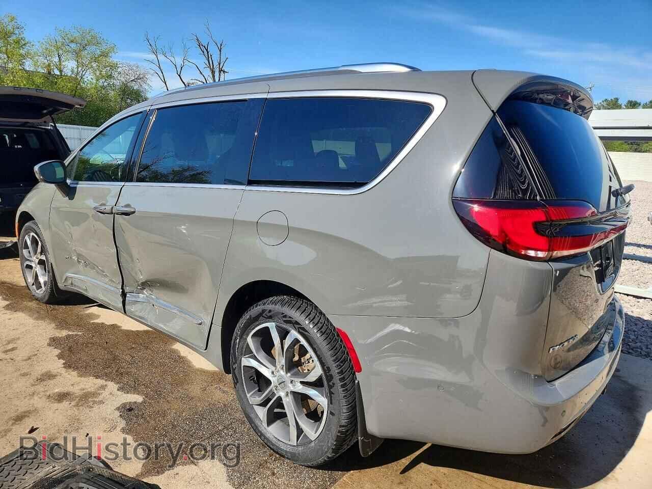 2021 CHRYSLER PACIFICA - VIN: 2C4RC3PG1MR569275 - Photo 2