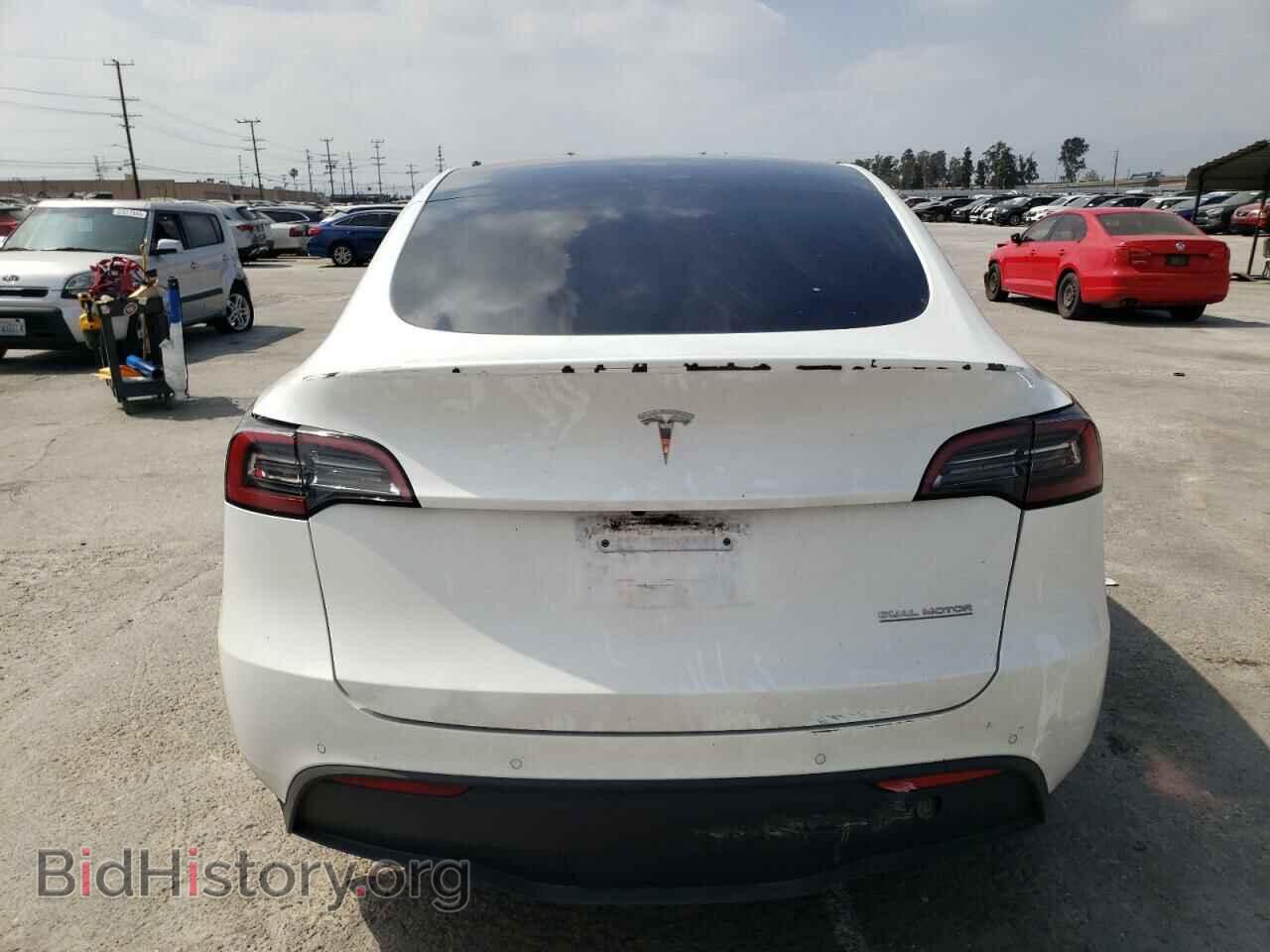2022 TESLA MODEL Y - VIN: 7SAYGDEF6NF493231 - Фото 6