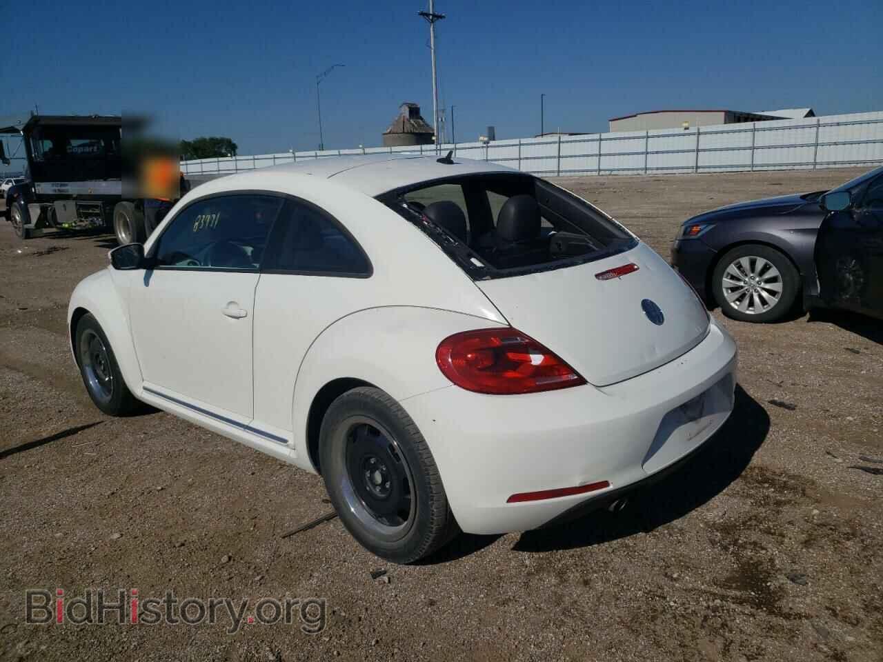 2012 VOLKSWAGEN BEETLE - VIN: 3VWJP7AT6CM606726 - Фото 3