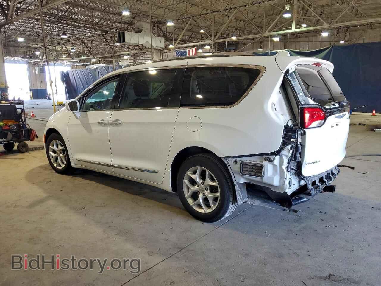 2017 CHRYSLER PACIFICA - VIN: 2C4RC1EG6HR777617 - Фото 2