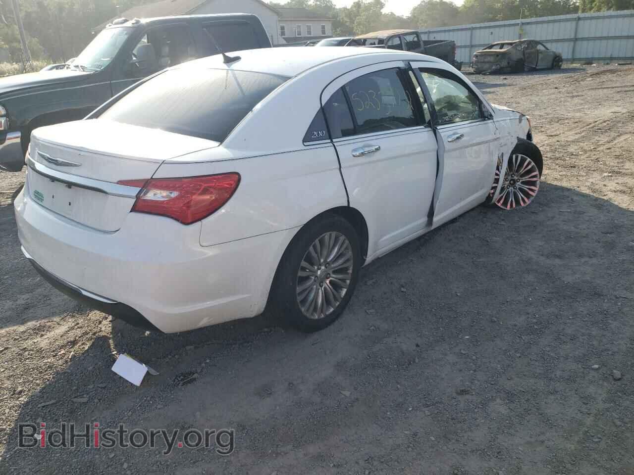 2013 CHRYSLER 200 - VIN: 1C3CCBCG7DN507449 - Photo 4