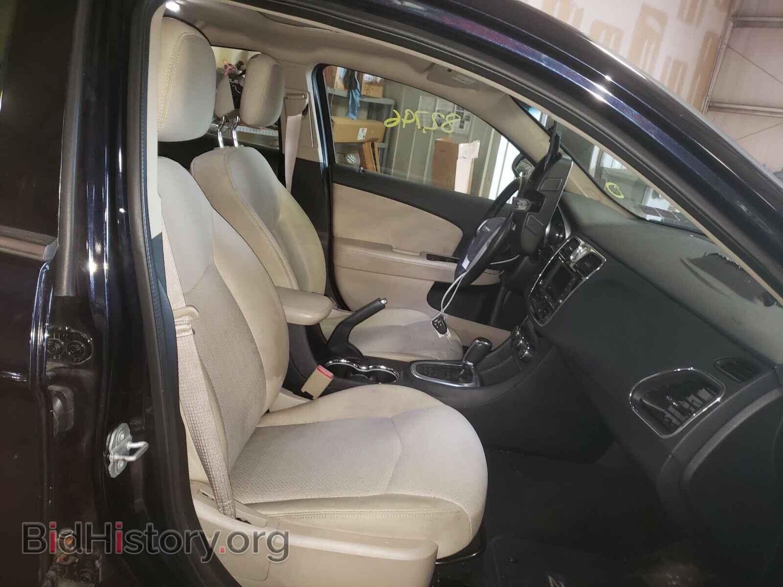 2012 CHRYSLER 200 - VIN: 1C3CCBBB4CN221563 - Фото 5