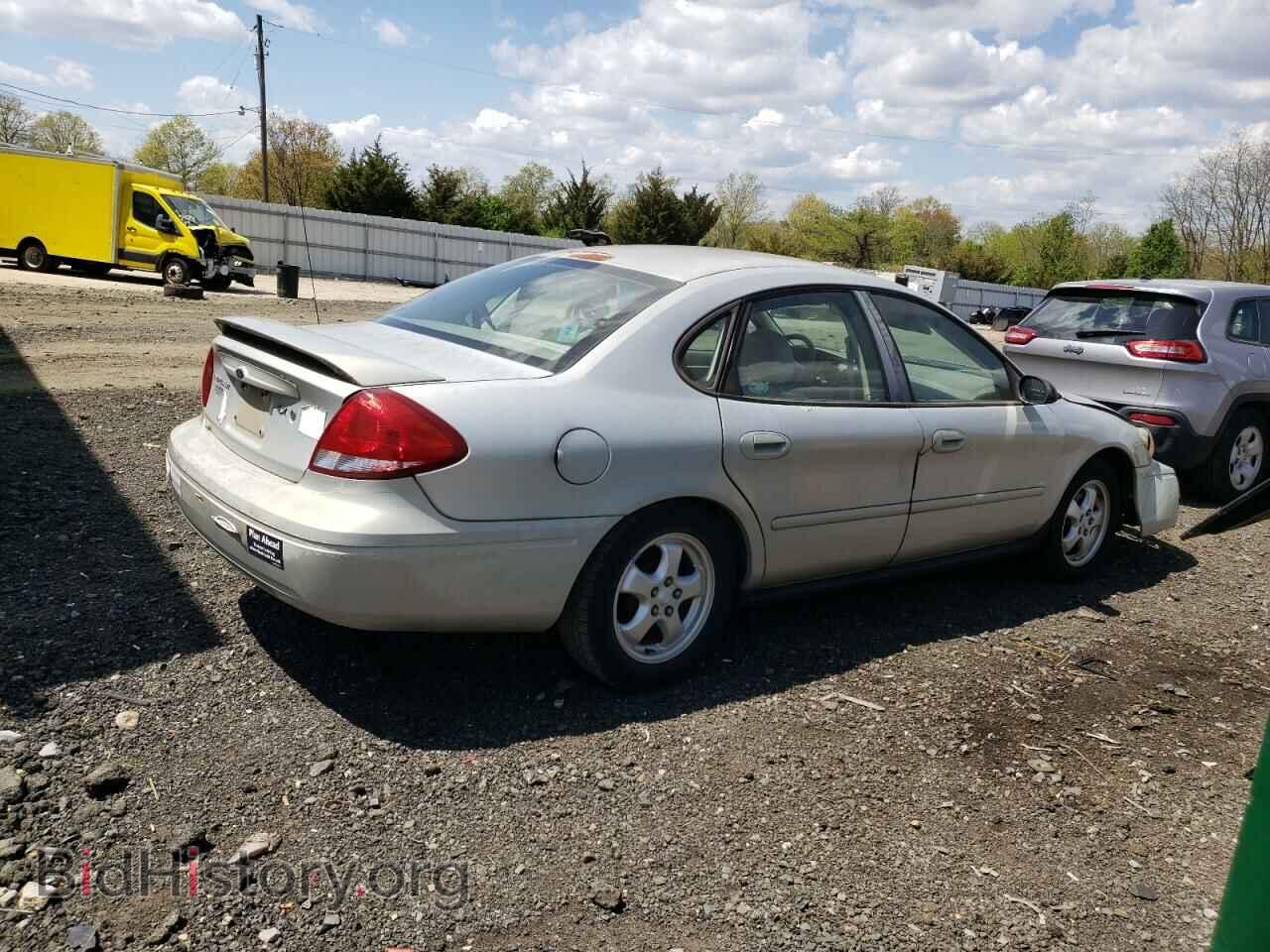 2005 FORD TAURUS - VIN: 1FAHP53285A153449 - Фото 3