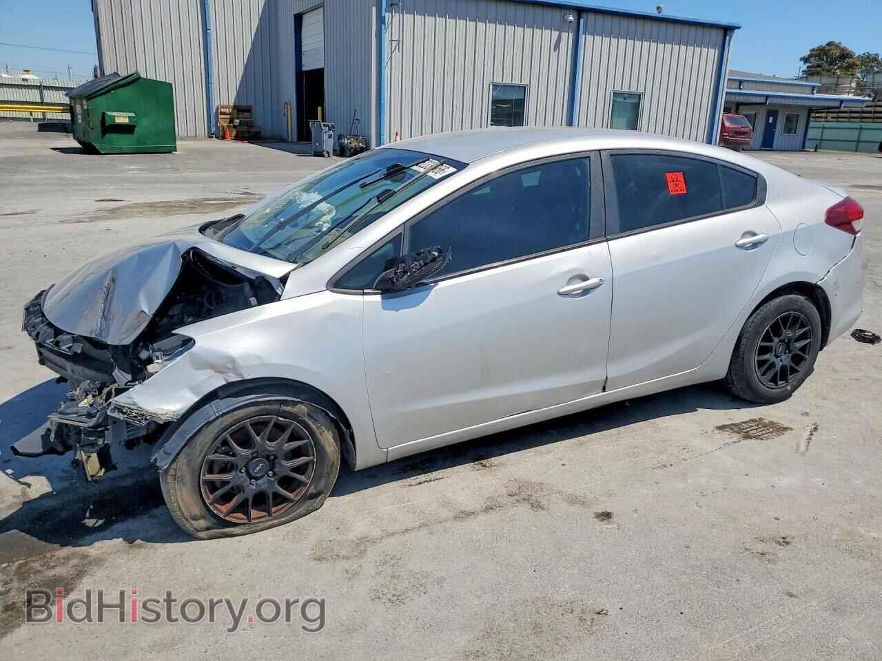 Фотография 3KPFK4A76HE040125 - KIA FORTE 2017
